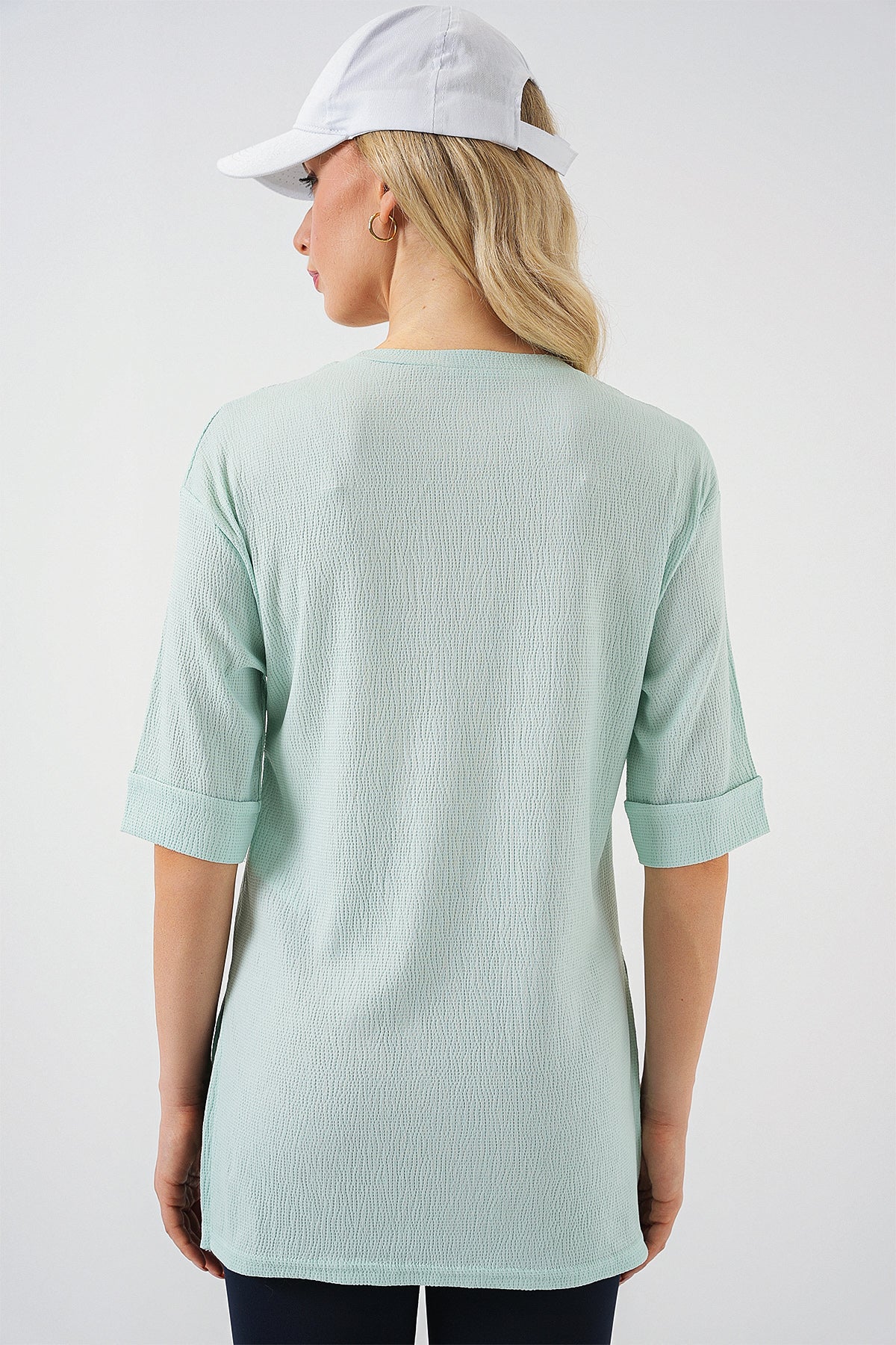 Image of Tricou tricotat cu crăpături laterale 4332 - Mentă