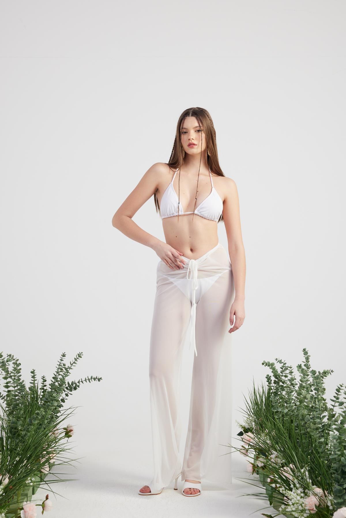 Image of Beli İp Detaylı Tül Pareo Shirred Pantolon Beyaz