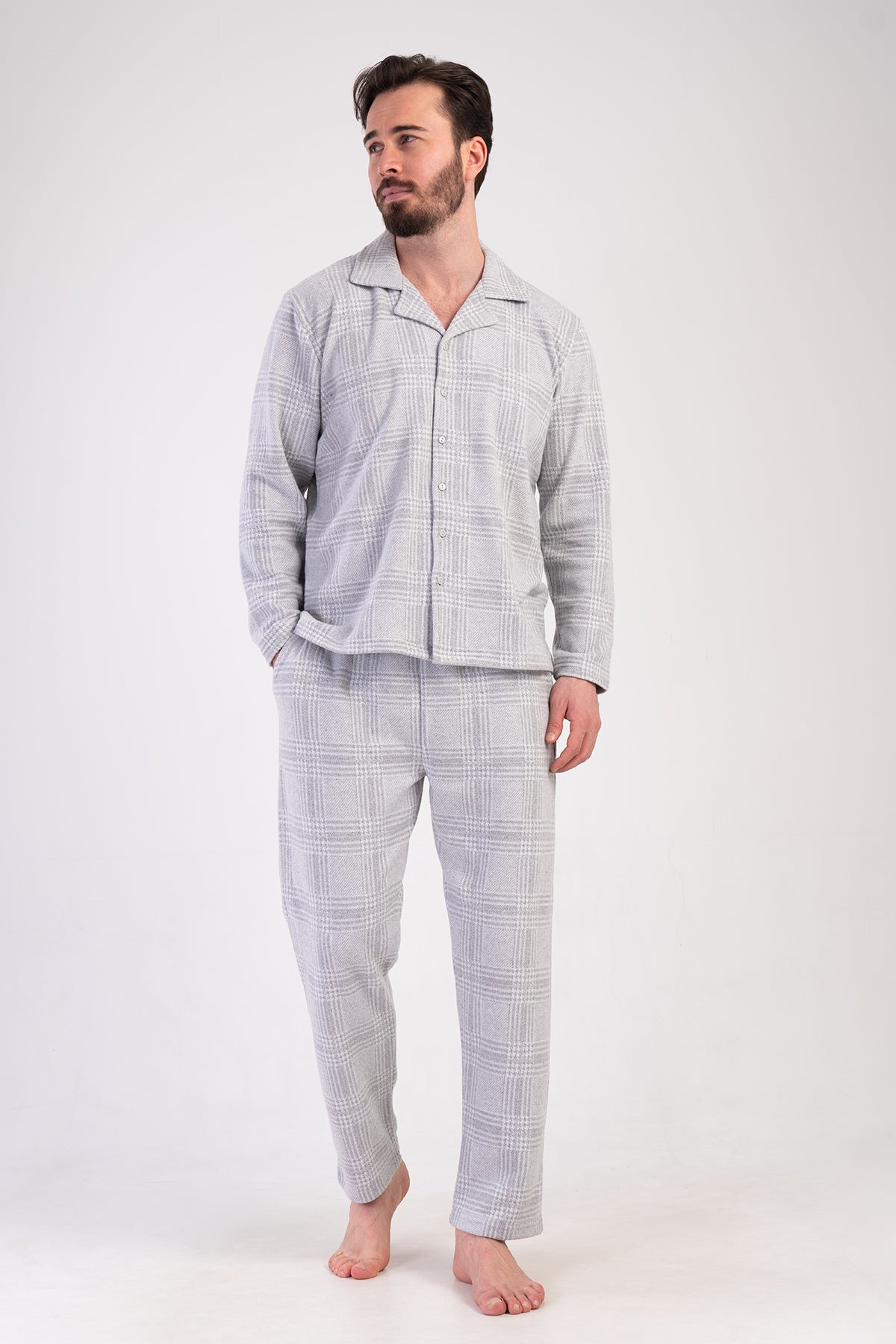 Image of CEPLI ERKEK JAKARLI INTERLOK TAMAMI DUGMELI UZUN KOL PIJAMA TAKIM