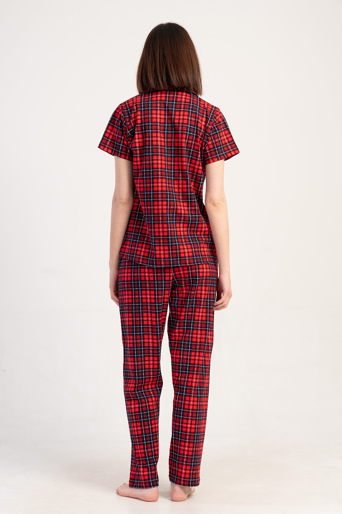 Image of KADIN P.SUPREM GOMLEK YAKA TAMAMI DUGMELI KISA KOL ETEGI OVAL CEPLI PIJAMA TAKIM