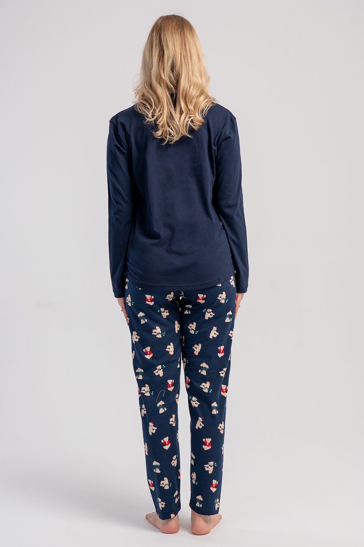 Image of KADIN P.SUPREM O YAKA UZUN KOL ETEGI OVAL PIJAMA TAKIM