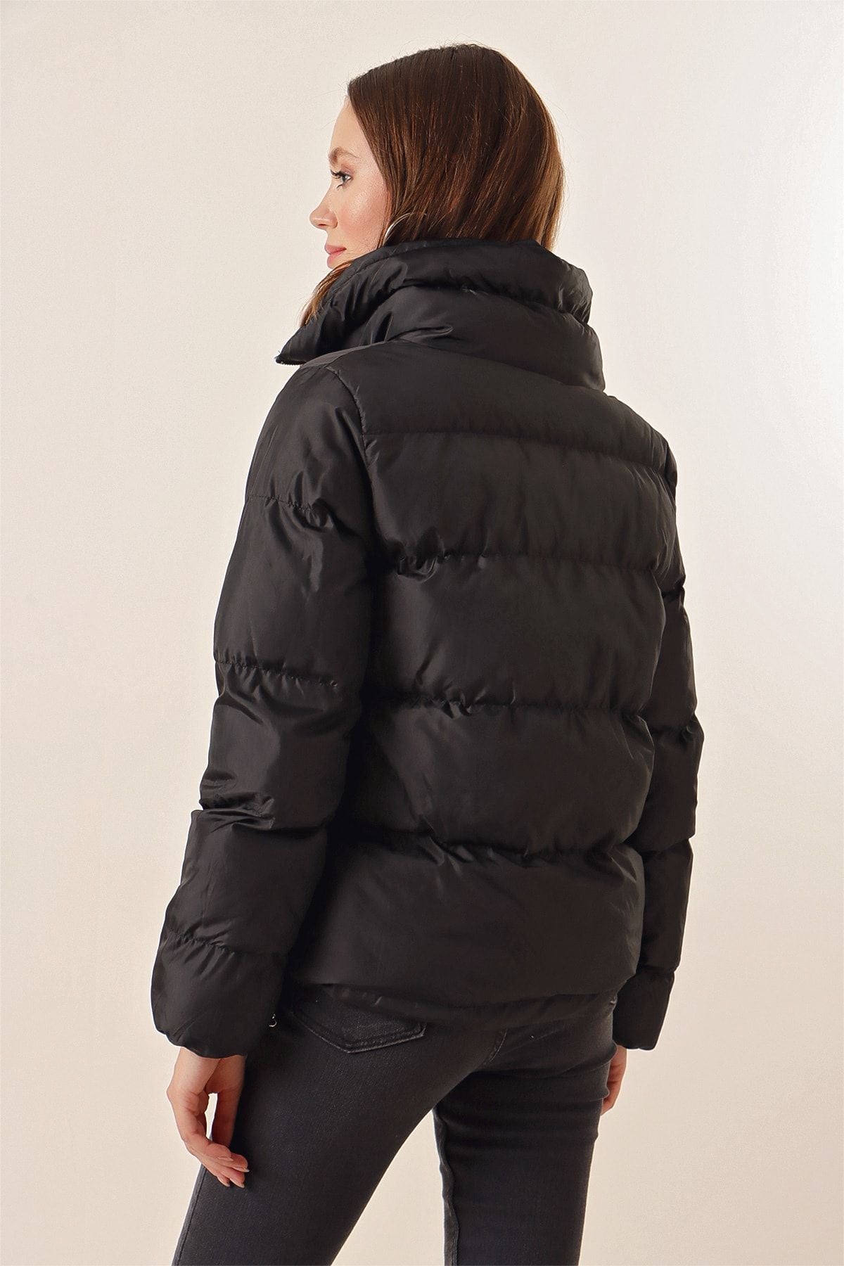 Image of 5205 Stand-Up Collar Zip-Up Puffer Jacket - Black
