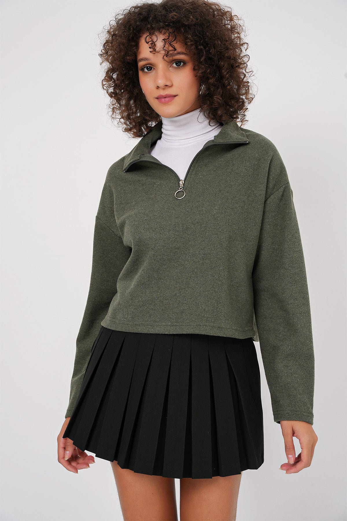 Image of 55449 Fermuarlı Yaka Örme Sweatshirt - Haki