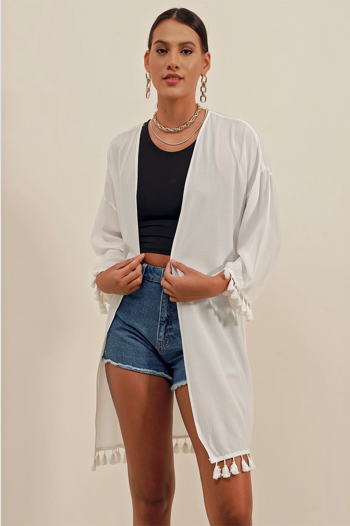 Image of 5833 Fırfırlı Kimono - Beyaz