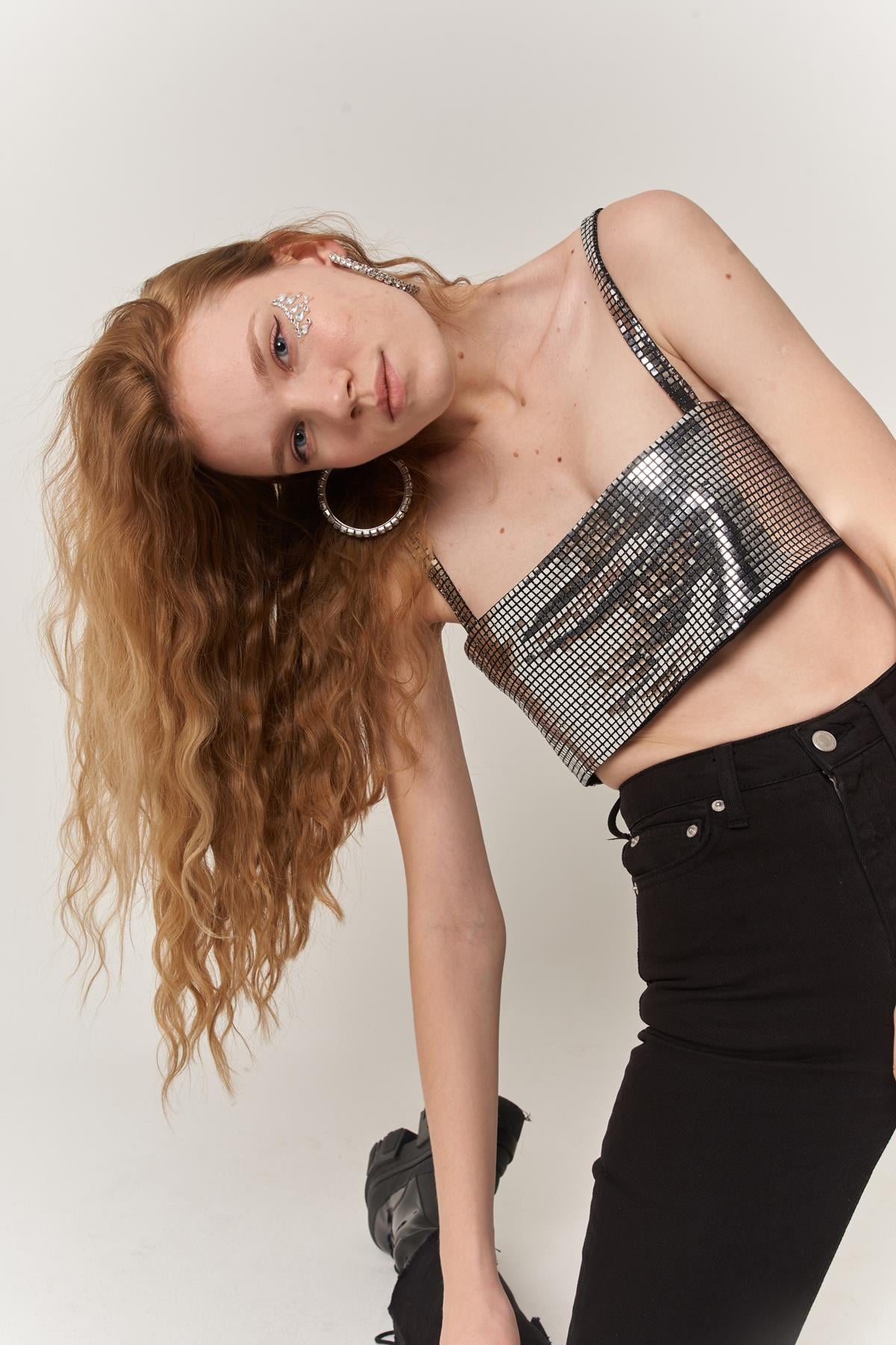Image of Straplez Askılı Glammy Crop Gümüş