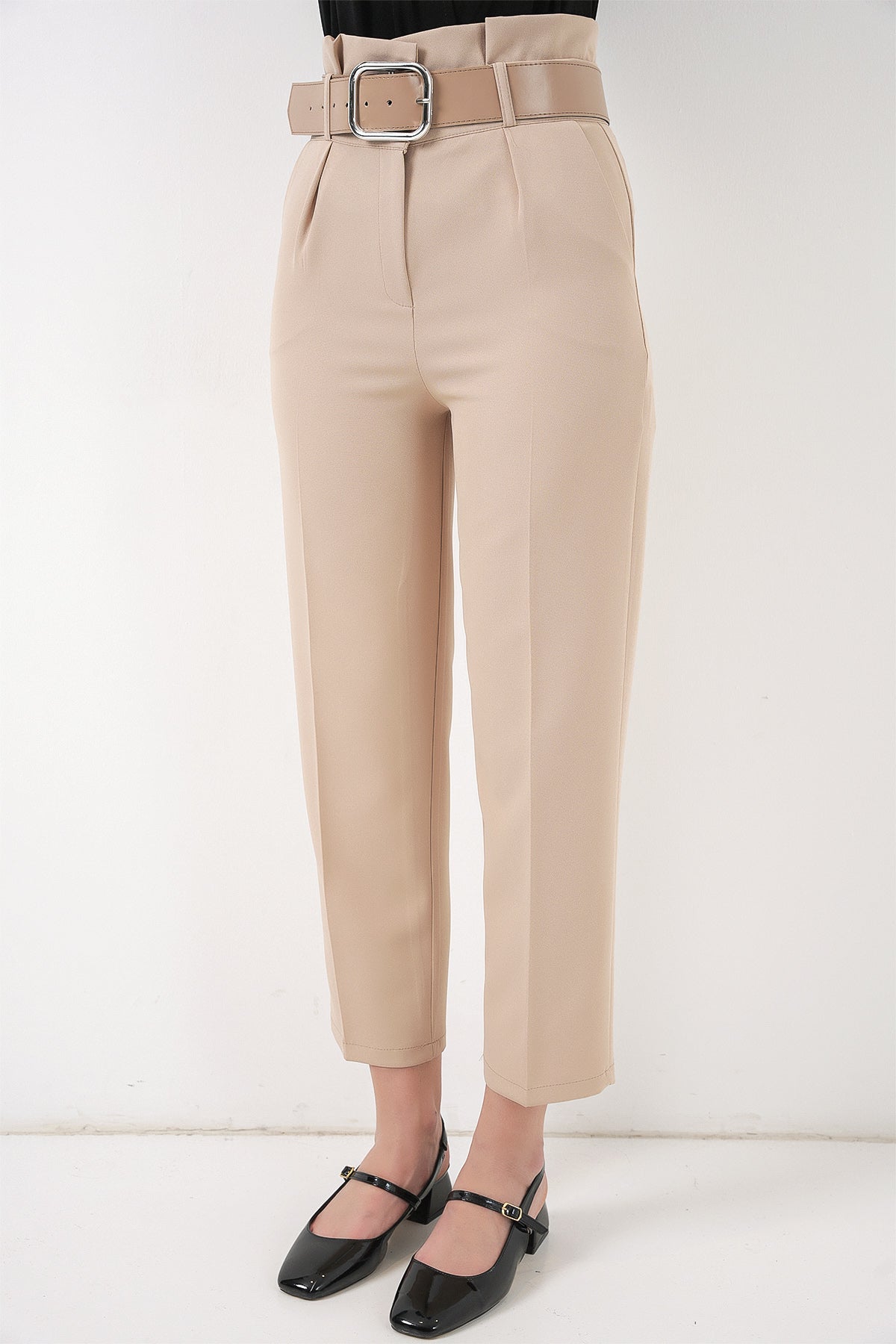 Image of 6556 Kemerli Kumaş Pantolon - Krem