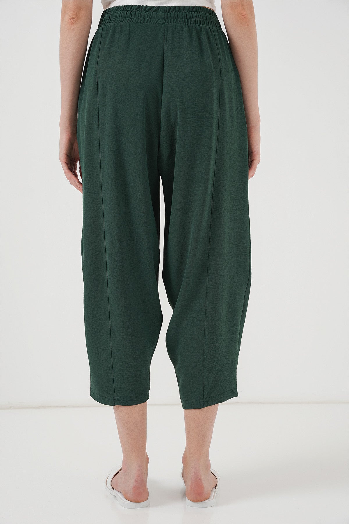 Image of 6591 Woven Harem Pants - Emerald Green