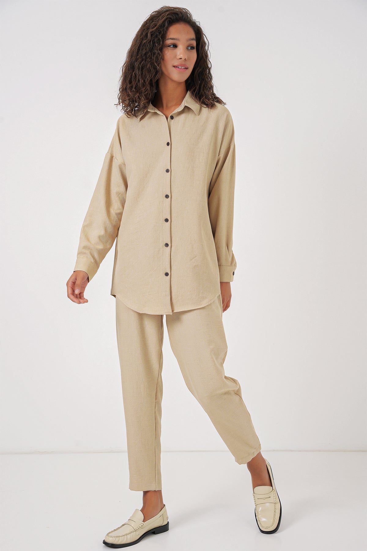 Image of Kadın Bej Oversize Keten Alt Üst Takım 6622