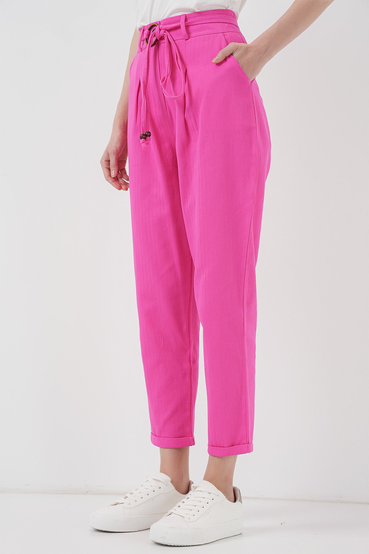 Image of Pantaloni din in cu curea 6660 - Fuchsia
