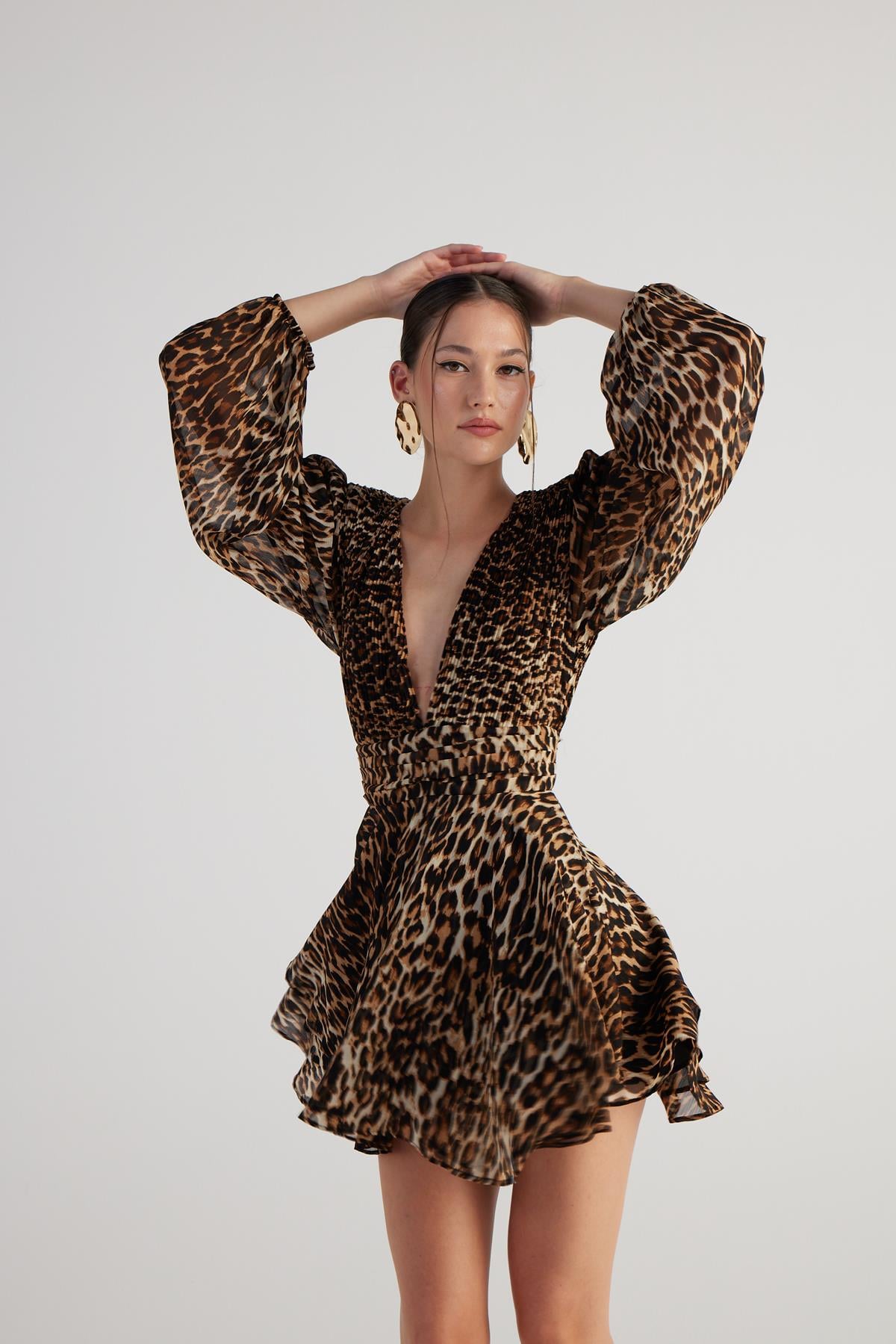 Image of Leopar Desenli V Yaka Mini Janet Elbise Kahve