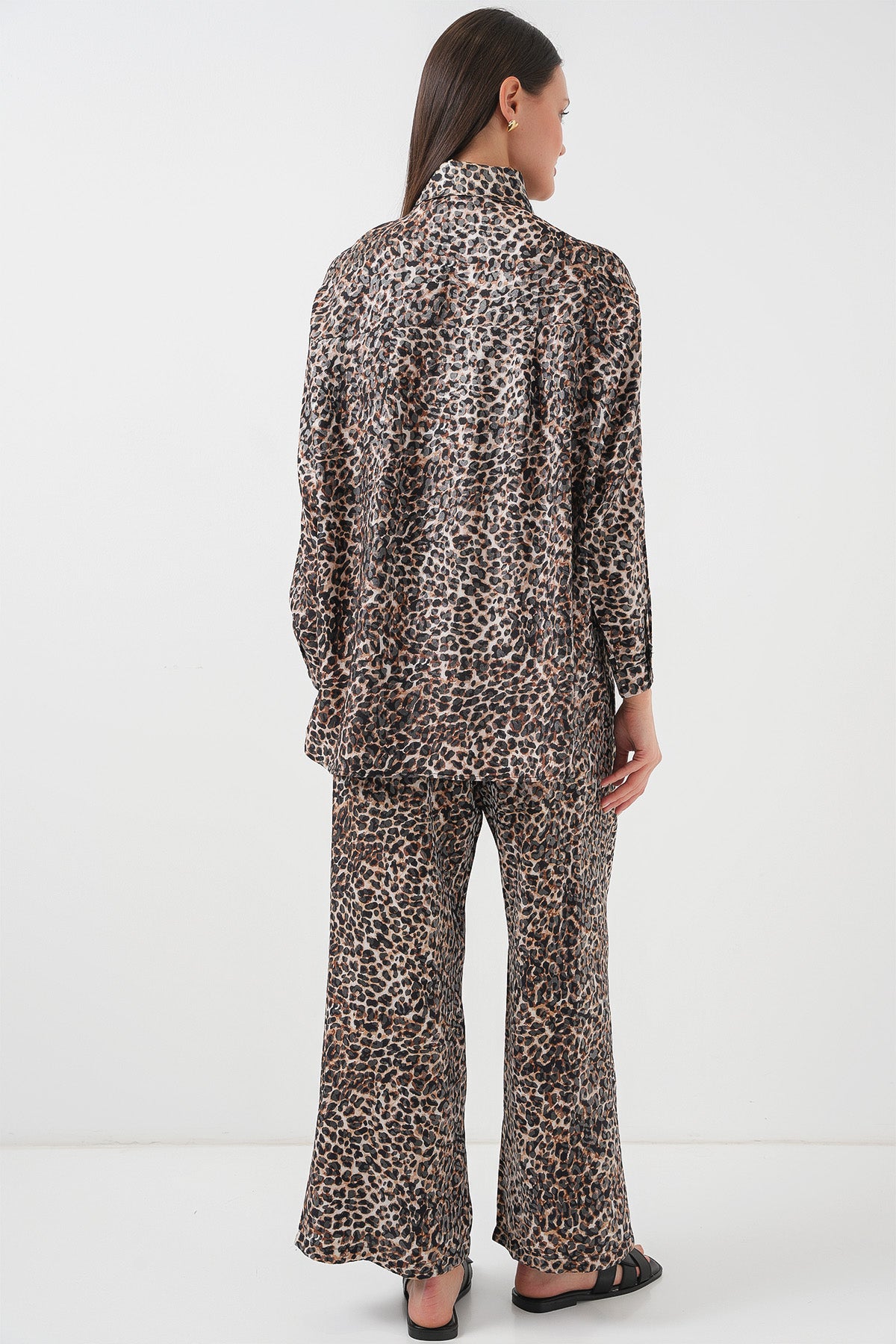 Image of Set de două piese cu imprimeu leopard 6699 - Maro închis