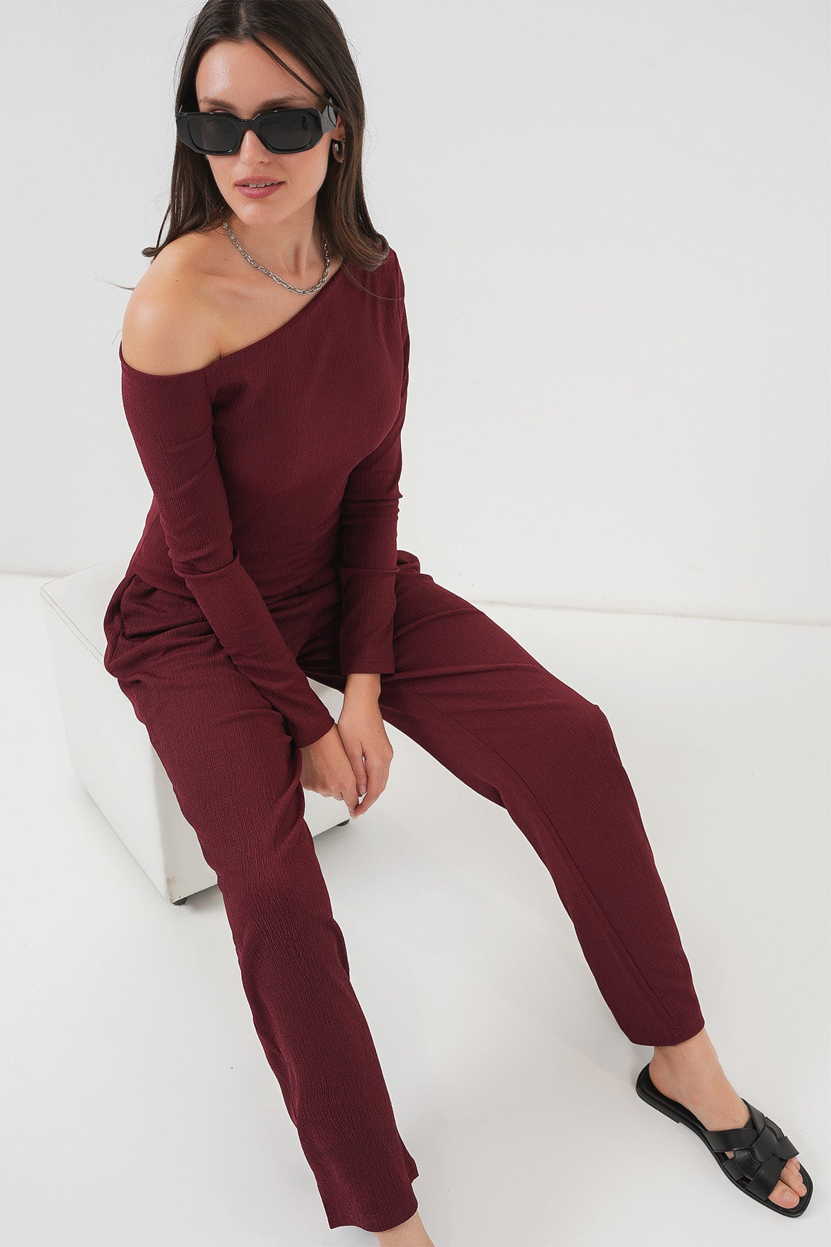 Image of Set 6708 cu umeri jos - Burgundy