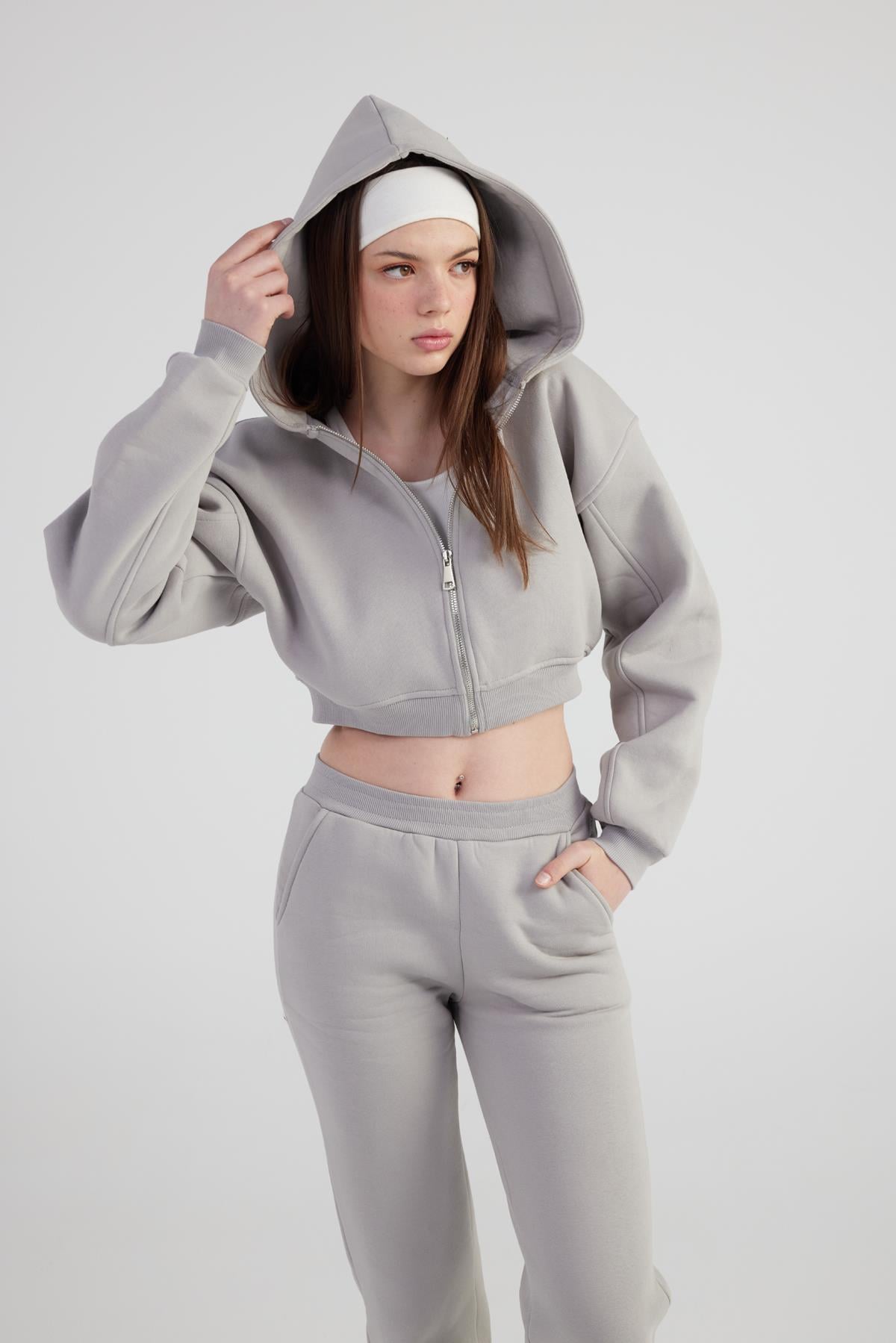 Image of Kadın Gri Kapüşonlu Uzun Kol Fermuarlı Crop Mixed Sweat