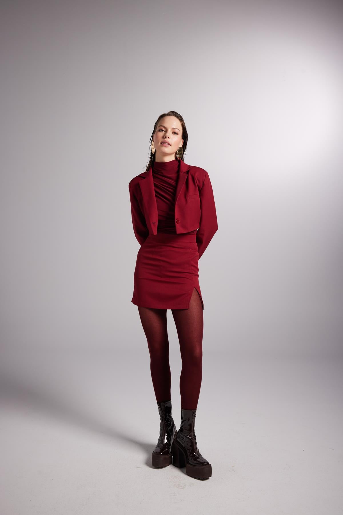 Image of Yırtmaçlı Mini Panky Etek Bordo