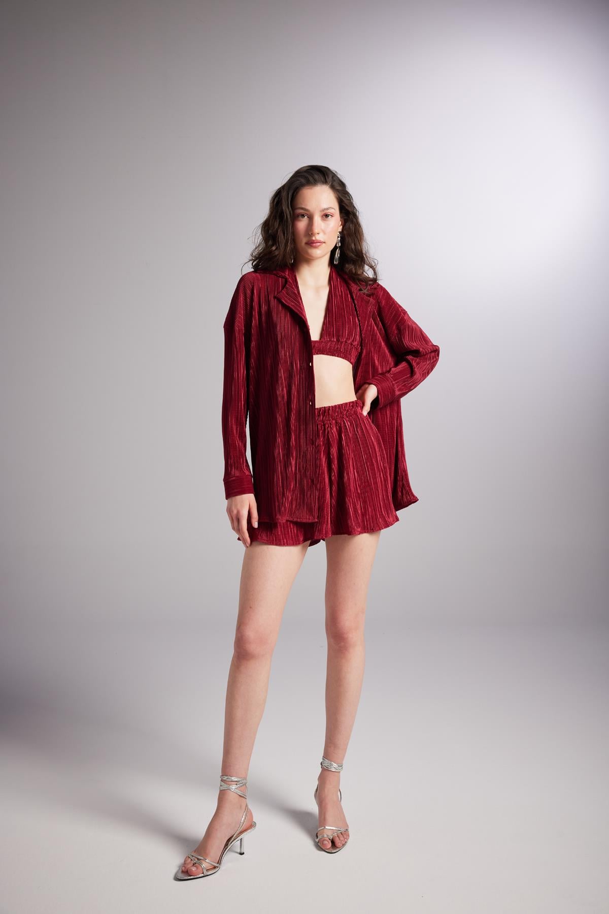 Image of Düğme Kapamalı Comfy Oversize Gömlek Bordo