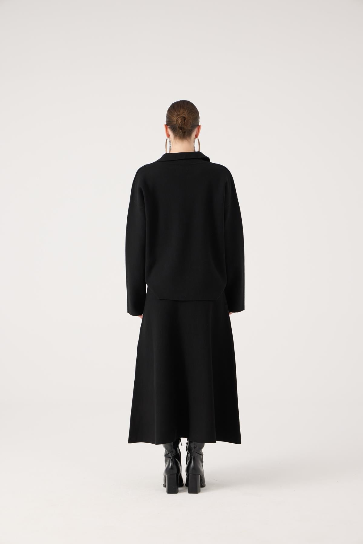 Image of Oversize Kesim Polo Yaka Zoi Triko Kazak Siyah
