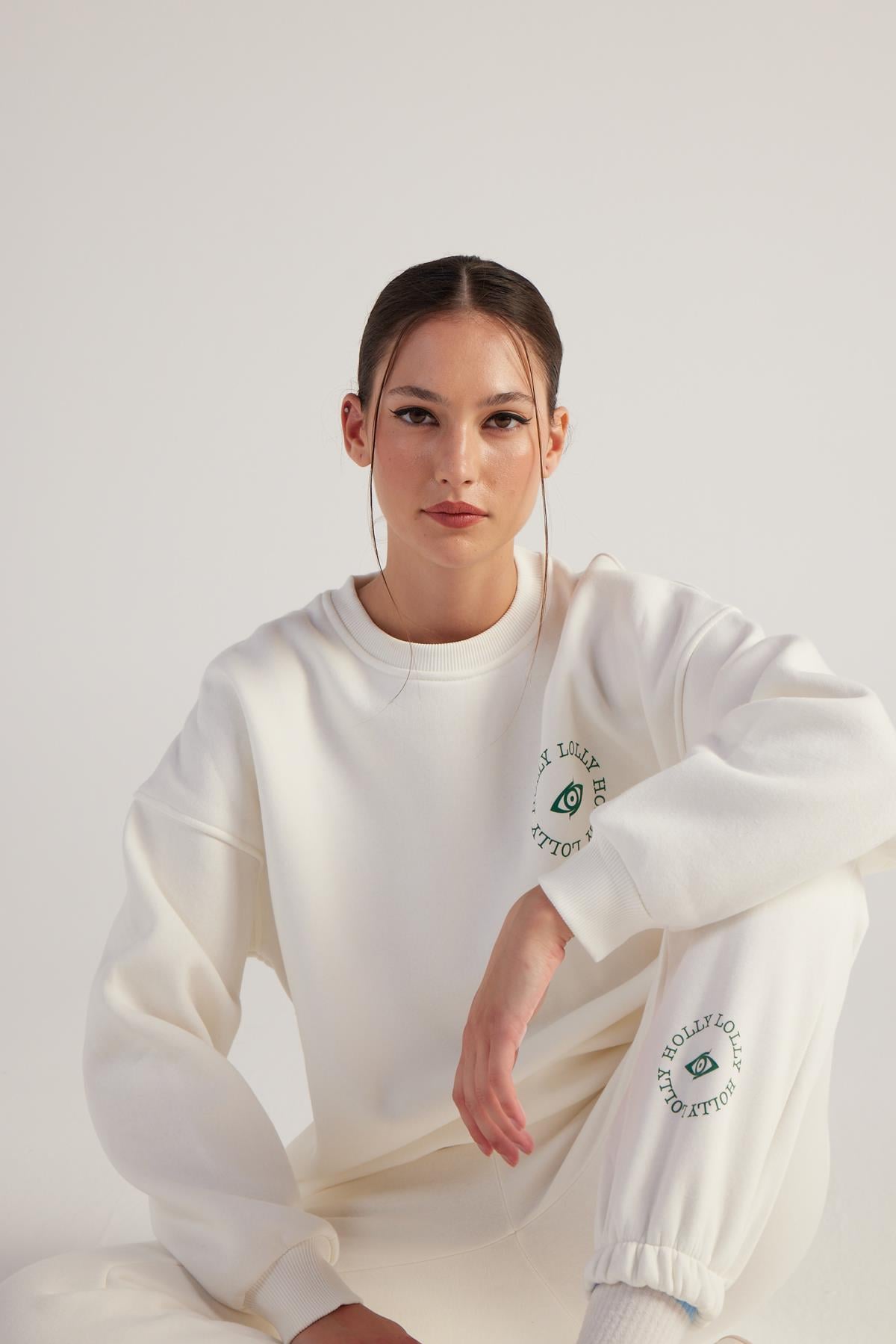Image of 3 İplik Şardonlu Uzun Kol Bisiklet Yaka Fine Sweatshirt Ekru