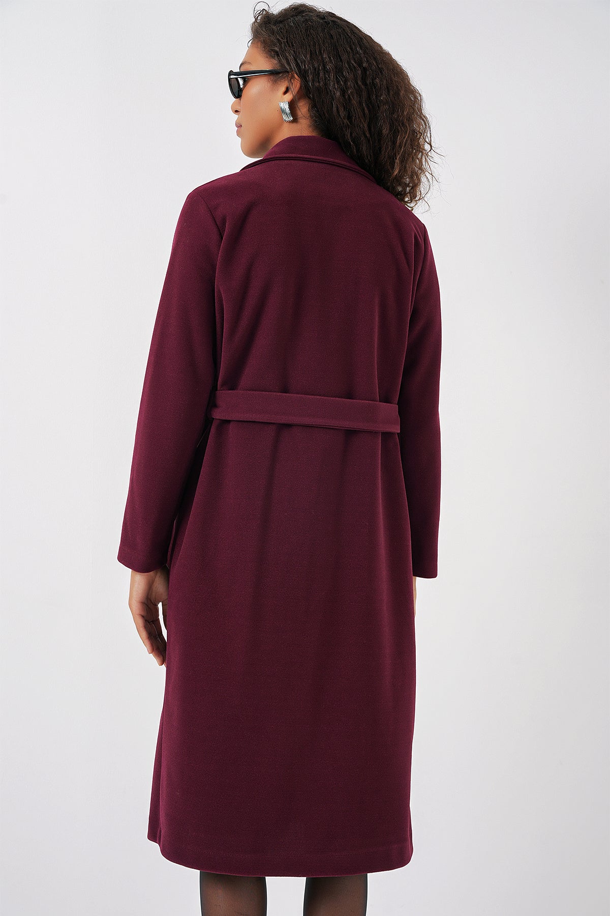 Image of 9118 Double-Breasted Cashmere Coat - Burgundy