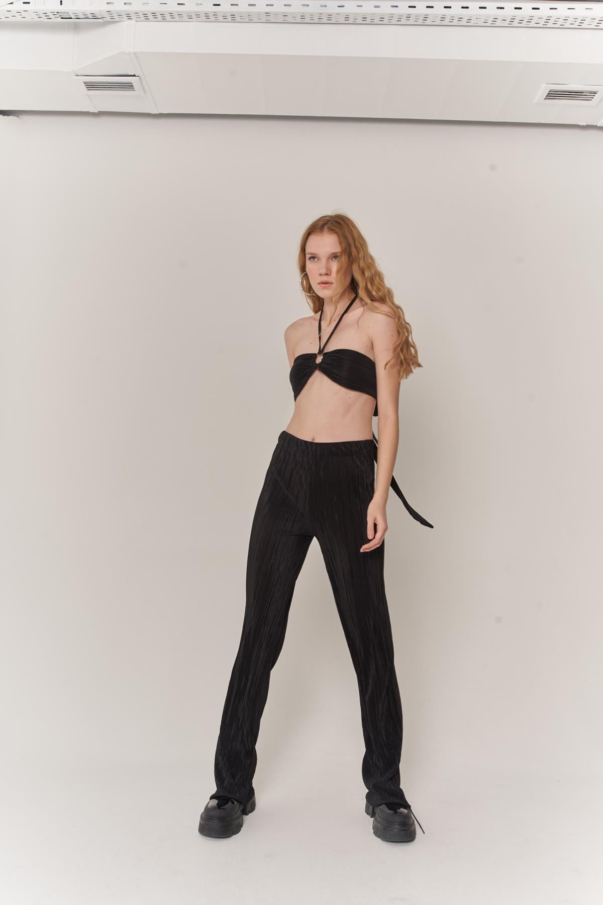 Image of Kadın Siyah Crop Bağlamalı Cardy Bluz