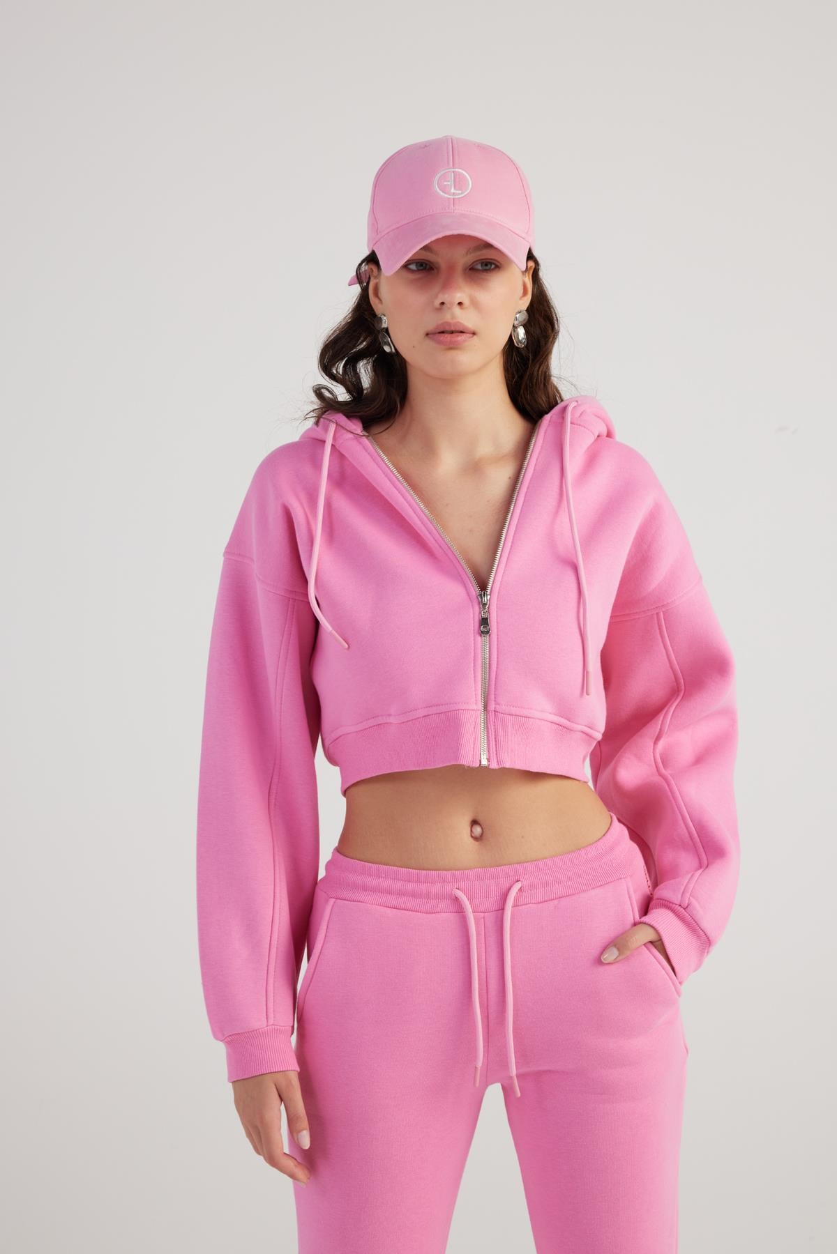 Image of Kadın Pembe Kapüşonlu Uzun Kol Fermuarlı Crop Mixed Sweat
