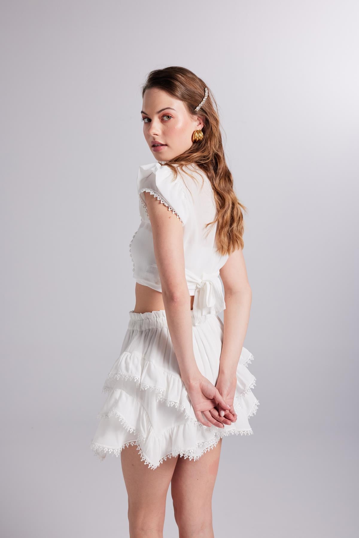 Image of Brode Detaylı Crop Pixie Bluz Beyaz