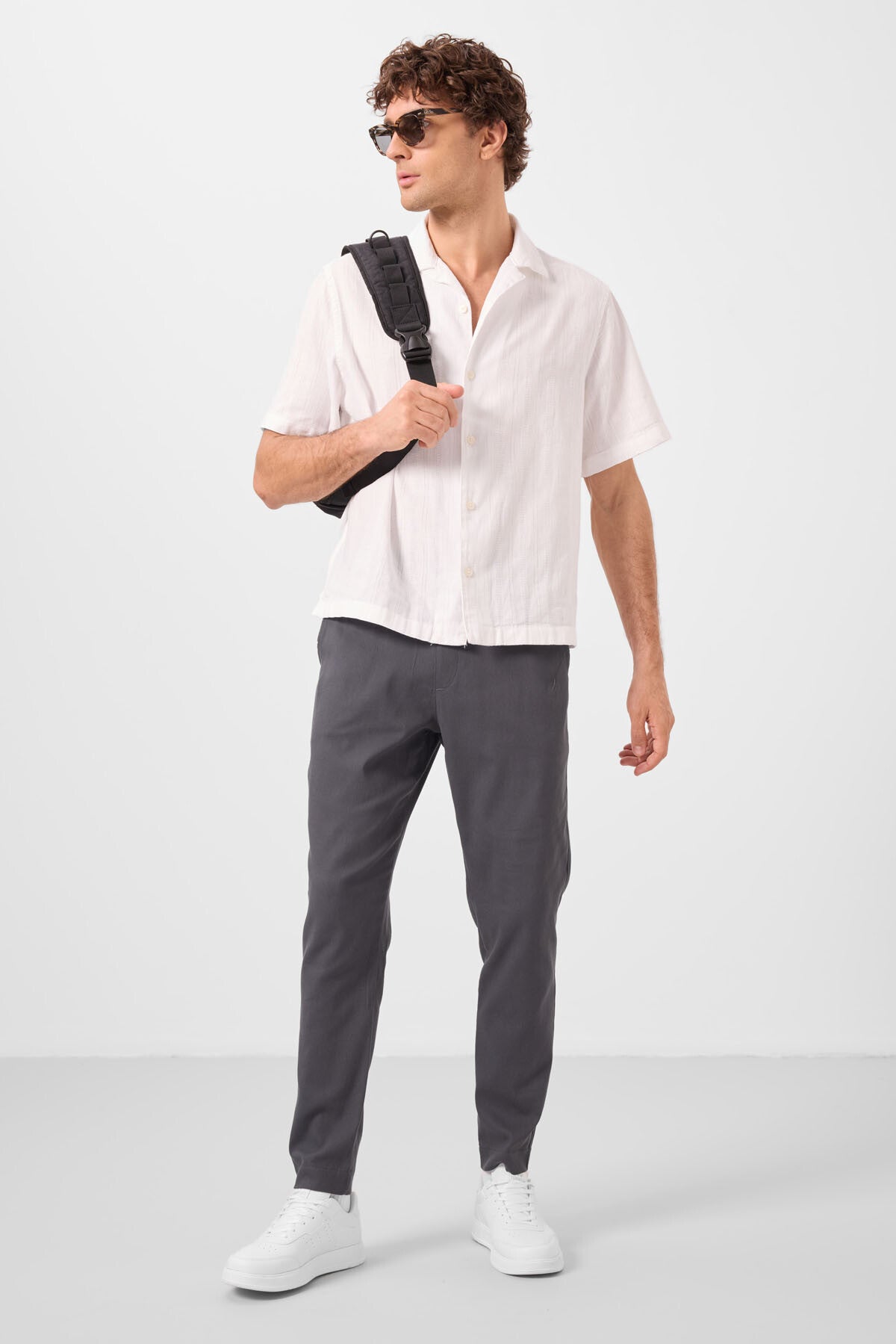 Image of Antrasit Standart Fit Dokuma Hafif Esnek Chino Erkek Pantolon - 82177
