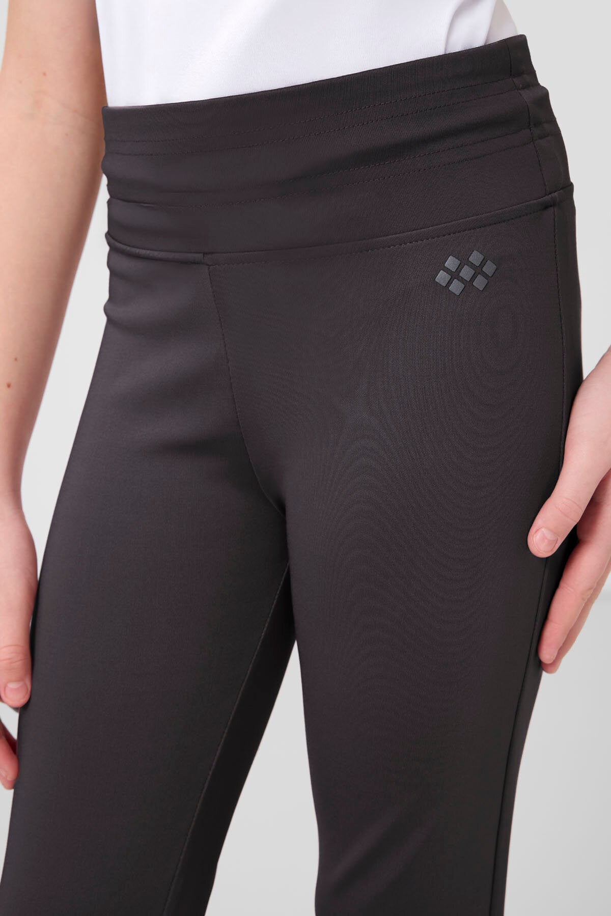 Image of Antrasit Esnek Standart Fit Basic Performans İspanyol Paça Kız Çocuk Tayt - 75193