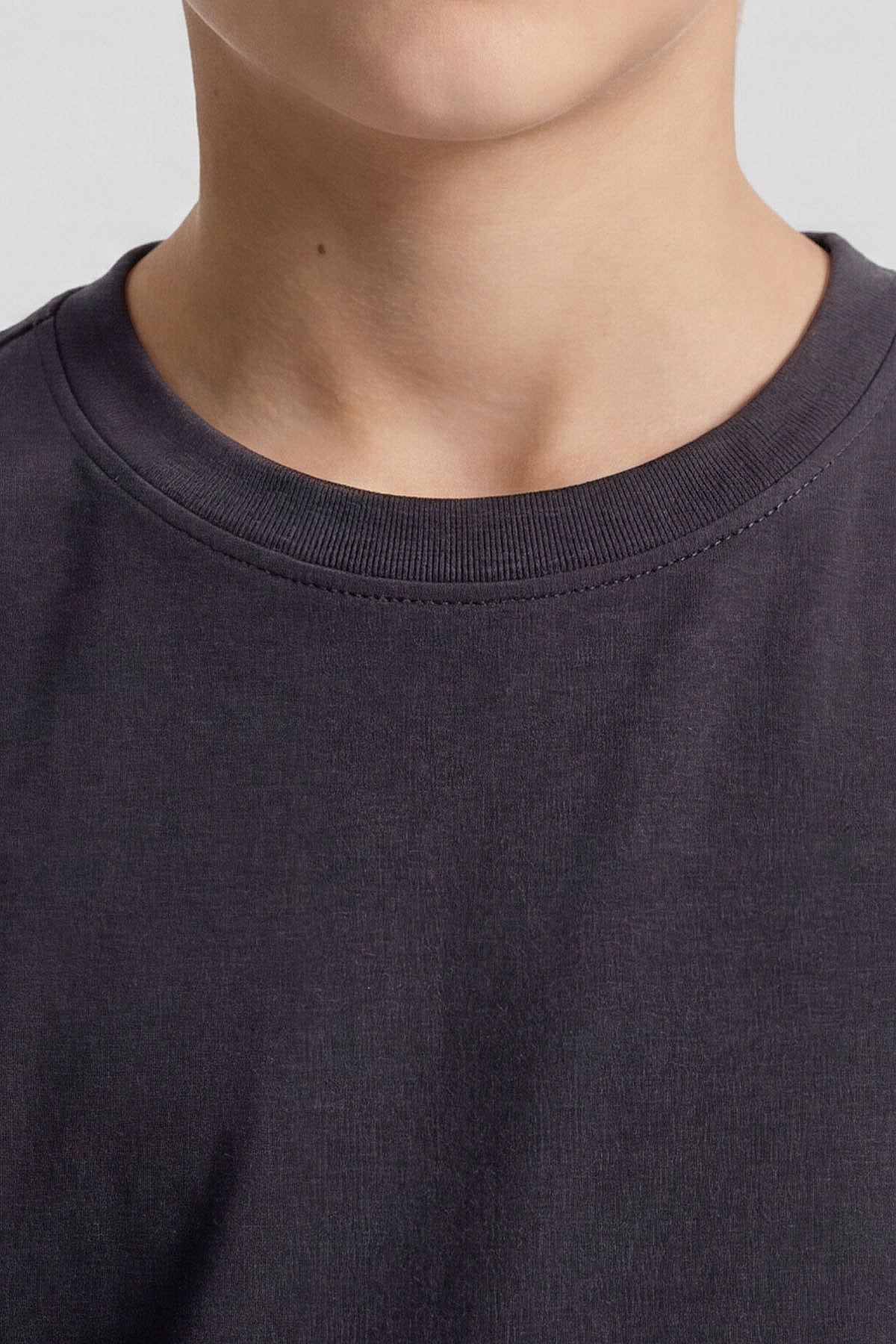 Image of Tricou unisex pentru copii, antracit, cu guler rotund, croială standard, mânecă lungă - 11329