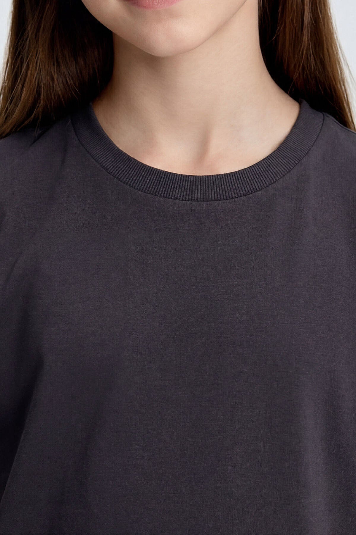 Image of Antrasit O Yaka Standart Fit Basic Unisex Çocuk T-Shirt - 11328