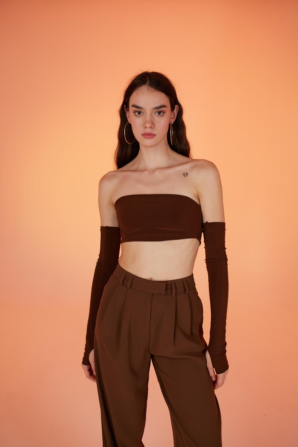 Image of Straplez Model Kol Detaylı Noir Bluz Kahverengi