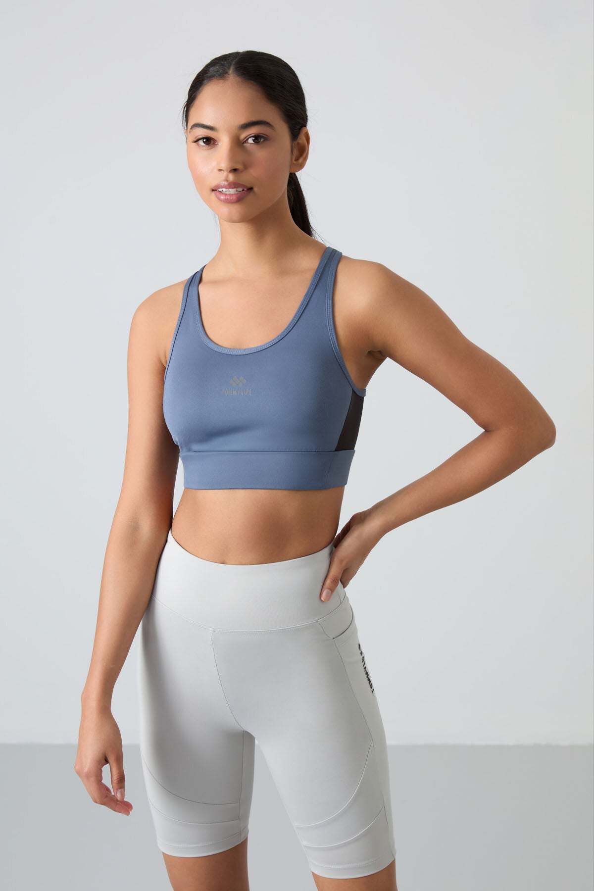 Image of Petrol Çapraz Sırt Detaylı Slim Fit U Yaka Pedli Kadın Spor Büstiyer - 97121
