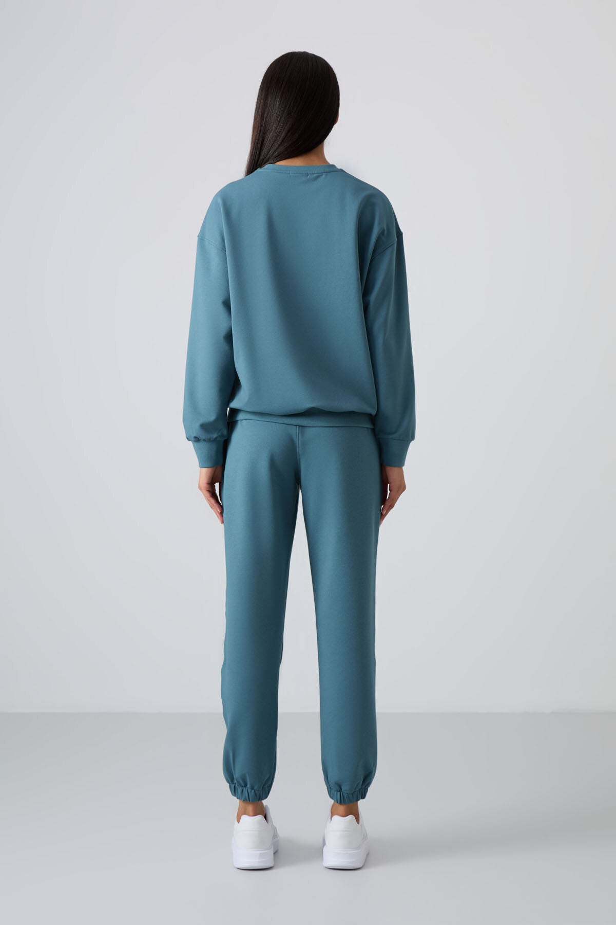 Image of Orman Yeşili Basic Pamuklu O Yaka Oversize Lastik Paça Kadın Eşofman Takım - 95287