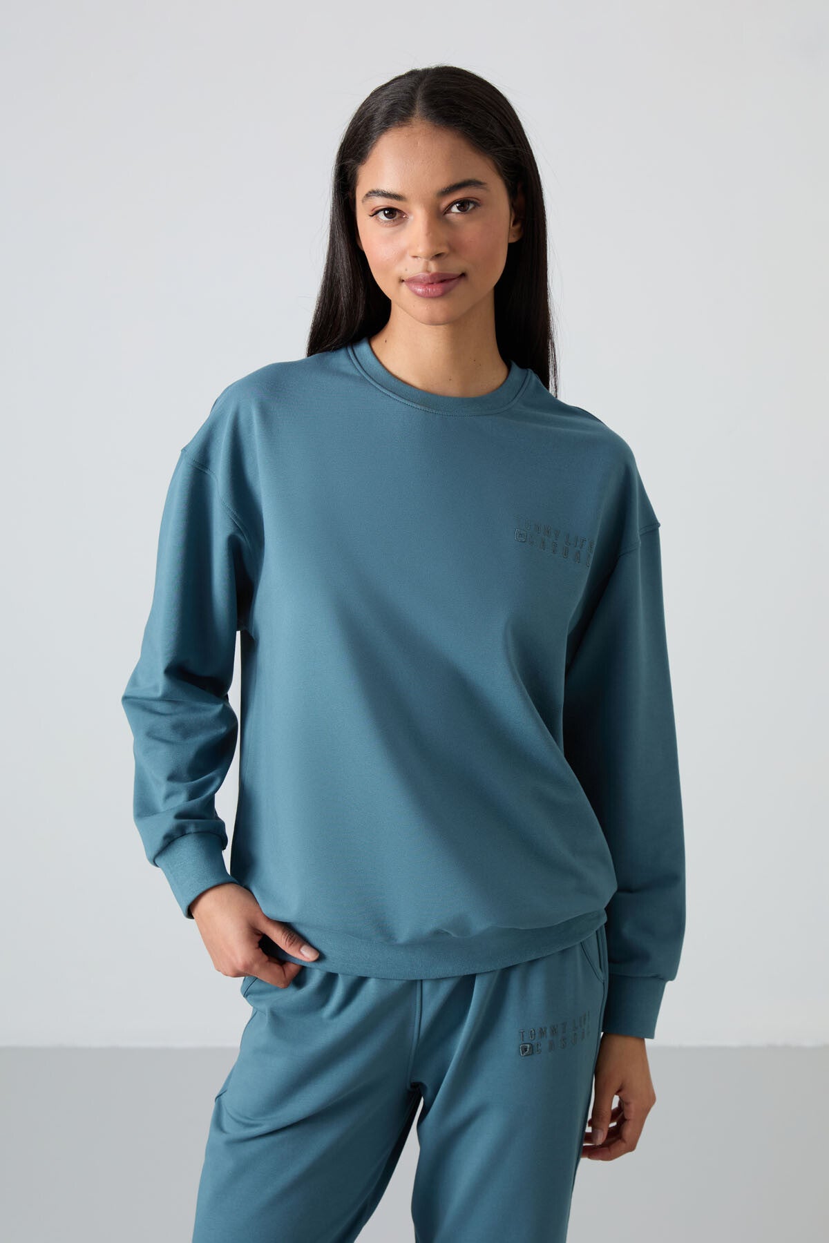Image of Orman Yeşili Basic Pamuklu O Yaka Oversize Lastik Paça Kadın Eşofman Takım - 95287