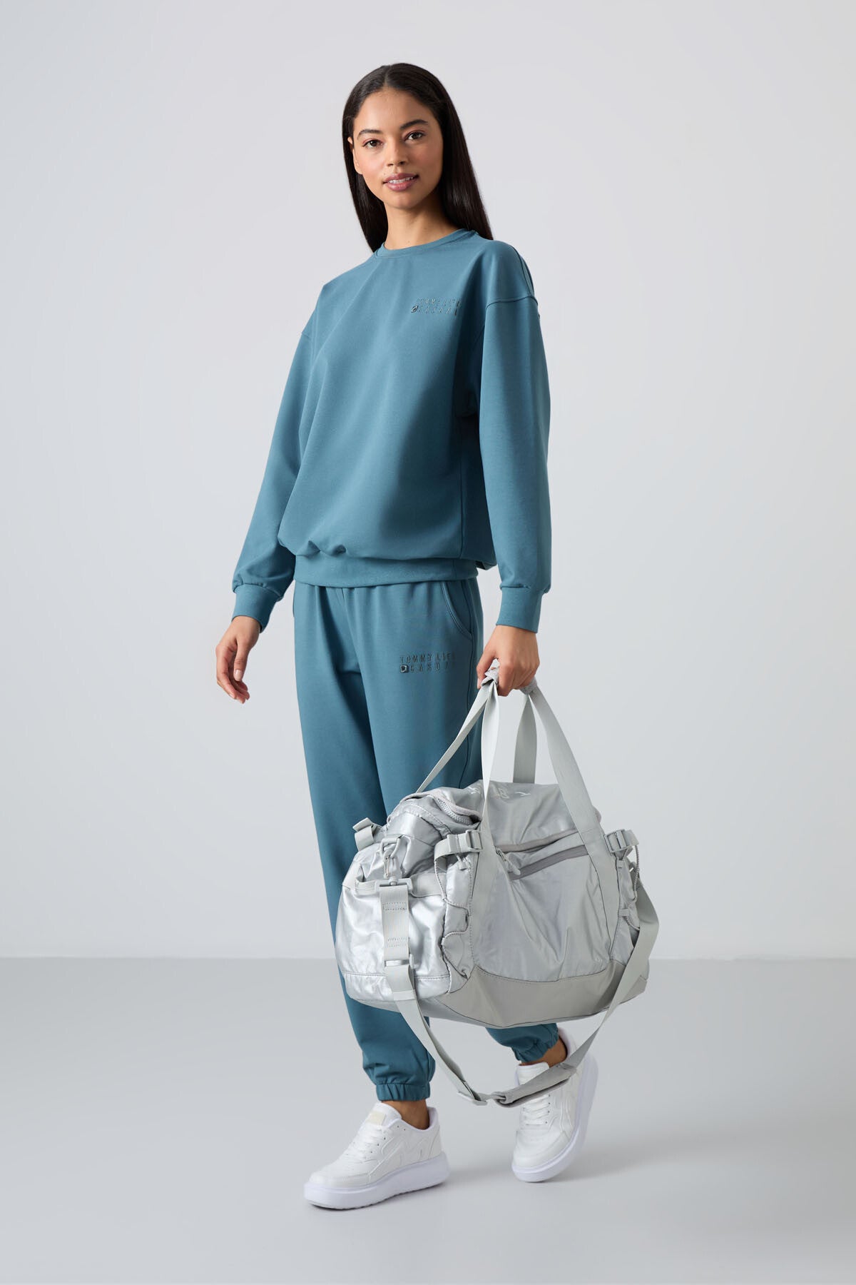 Image of Orman Yeşili Basic Pamuklu O Yaka Oversize Lastik Paça Kadın Eşofman Takım - 95287