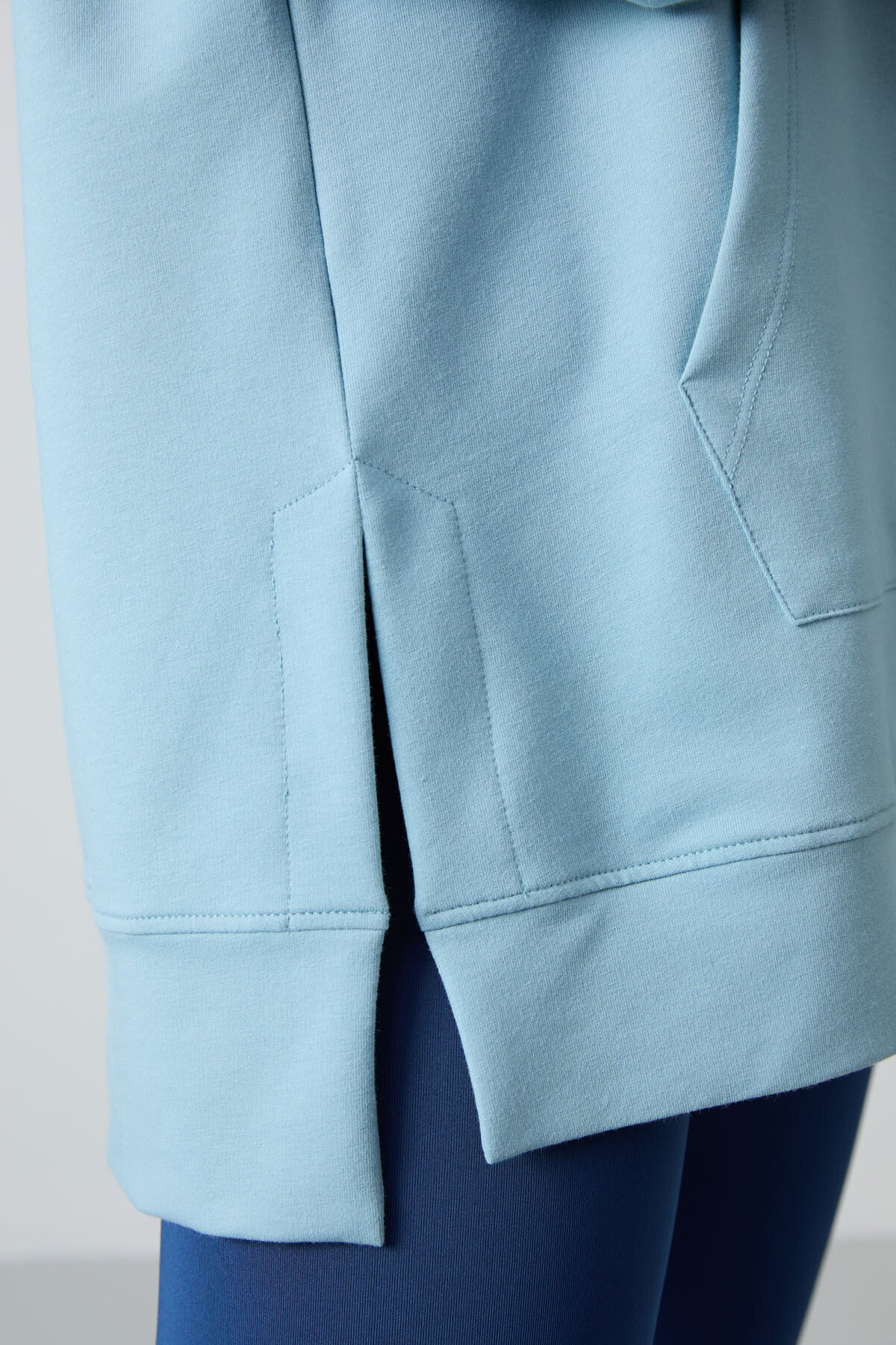 Image of Açık Mavi Balon Kol Yazı Nakışlı Kadın Oversize Tunik Sweatshirt - 97163