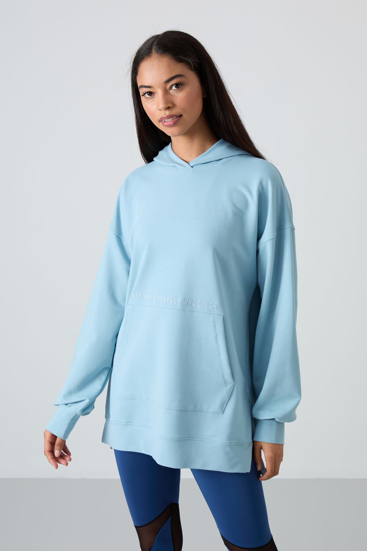 Image of Açık Mavi Balon Kol Yazı Nakışlı Kadın Oversize Tunik Sweatshirt - 97163