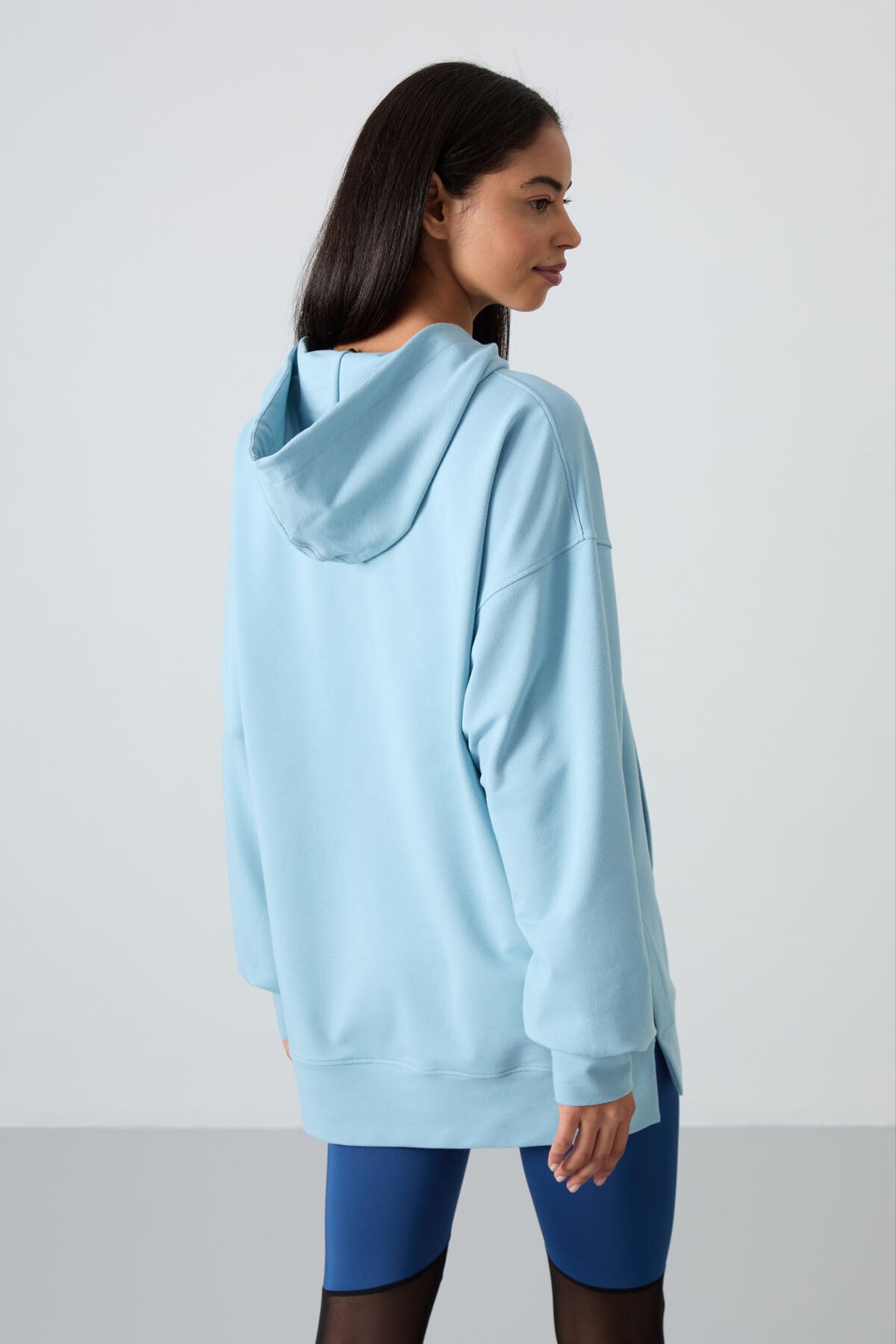 Image of Açık Mavi Balon Kol Yazı Nakışlı Kadın Oversize Tunik Sweatshirt - 97163