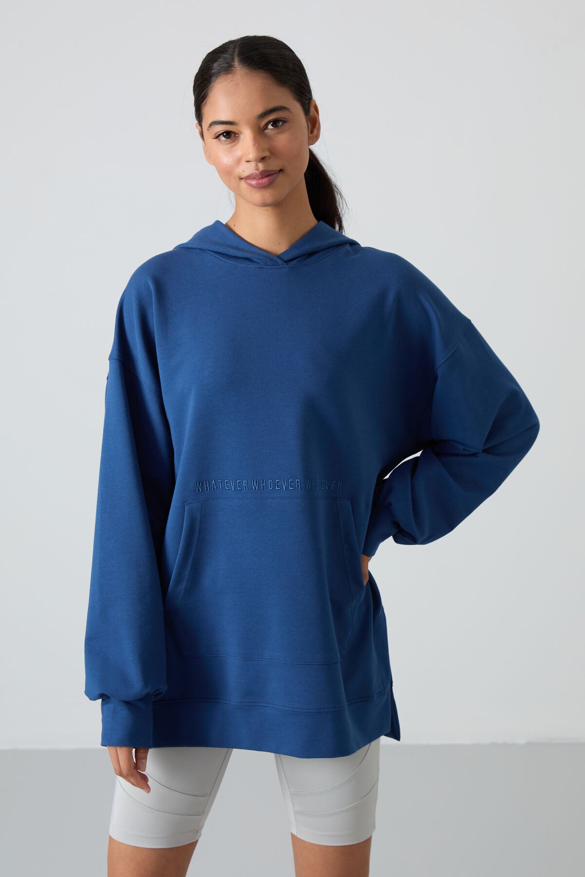 Image of Parlament Balon Kol Yazı Nakışlı Kadın Oversize Tunik Sweatshirt - 97163