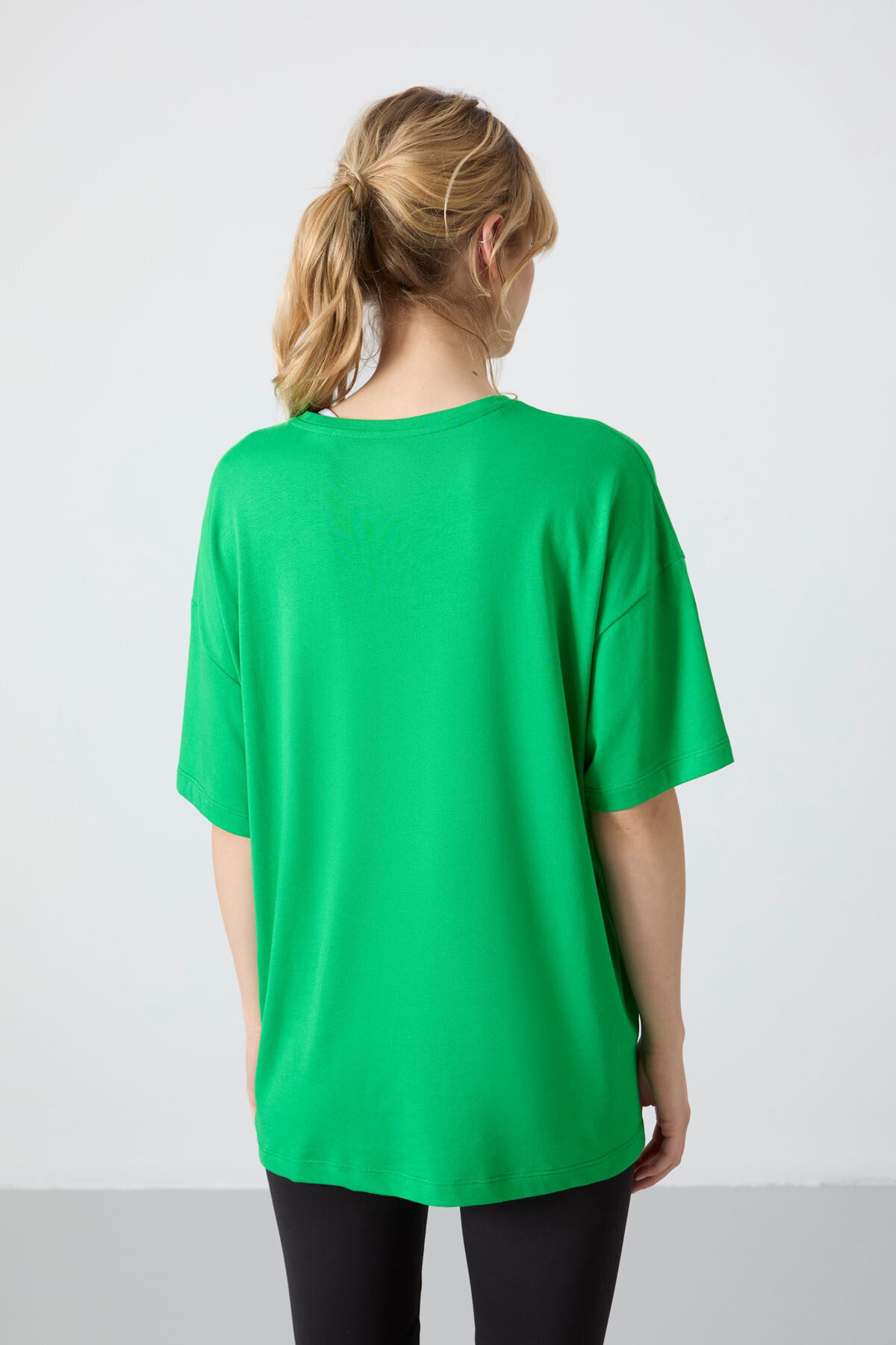 Image of Green Cotton Modal Soft Touch Oversize Fit Basic Women's T-Shirt - 97285
