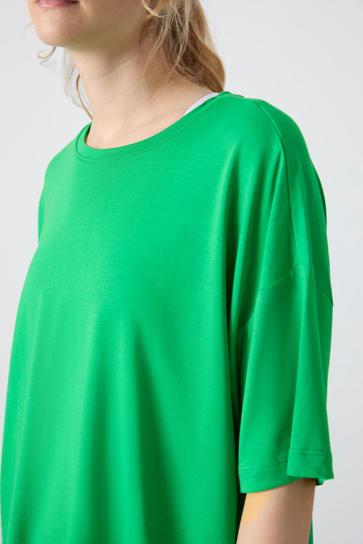 Image of Green Cotton Modal Soft Touch Oversize Fit Basic Women's T-Shirt - 97285