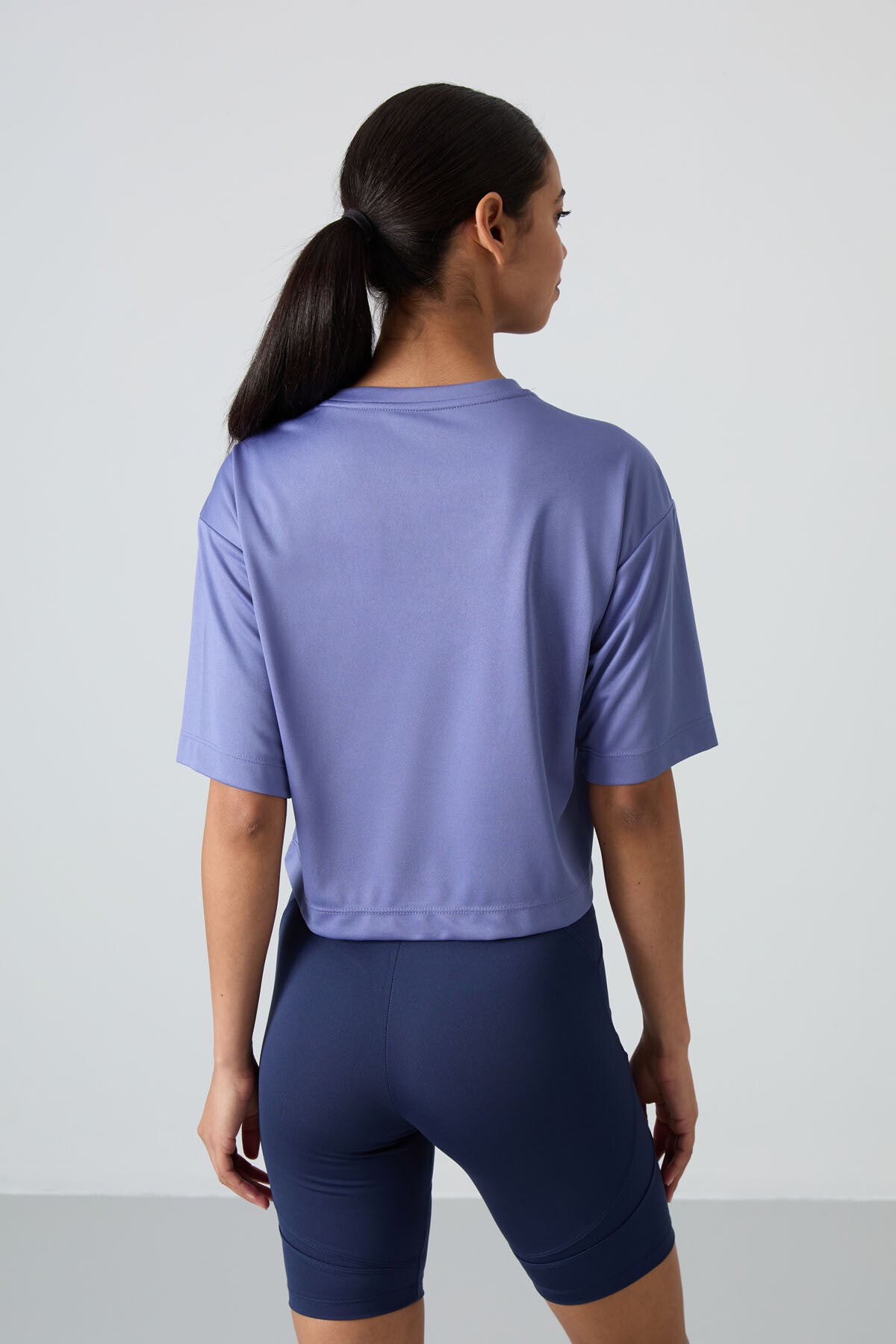 Image of Eflatun Nefes Alan Dokulu İnce Esnek Oversize Fit Performans Kadın T-Shirt - 97284