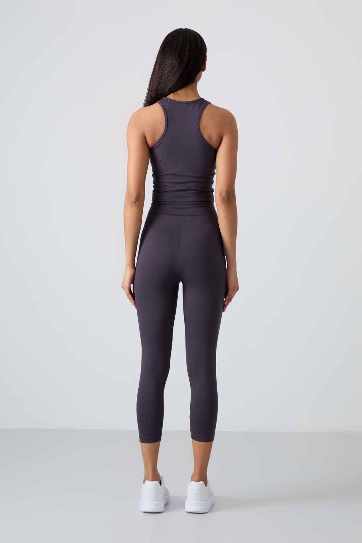 Image of Antrasit Yüksek Bel Kapri-Crop Atlet Slim Fit Kadın Tayt Takım - 95284