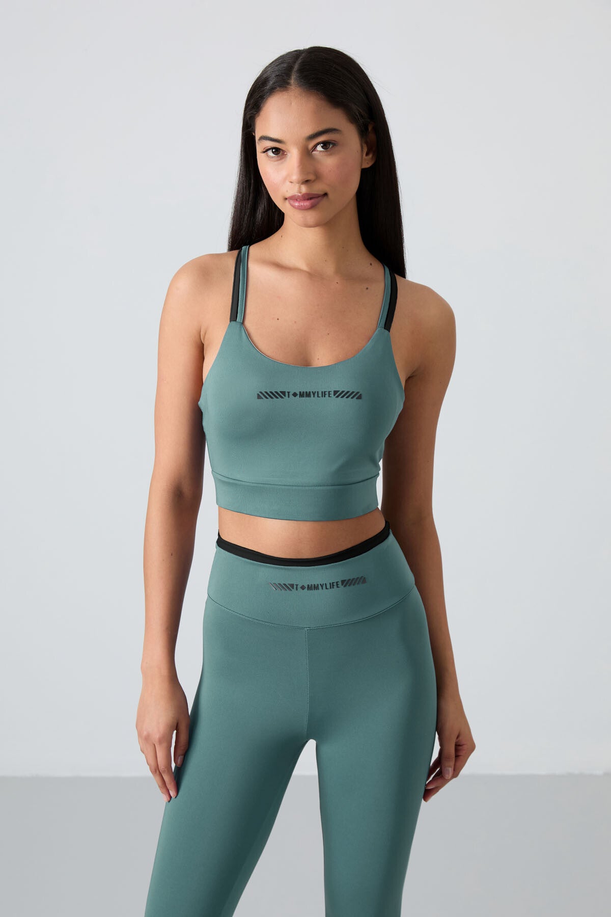 Image of Mint Yeşili Esnek Standart Fit Performans Kadın Tayt Takım - 95333