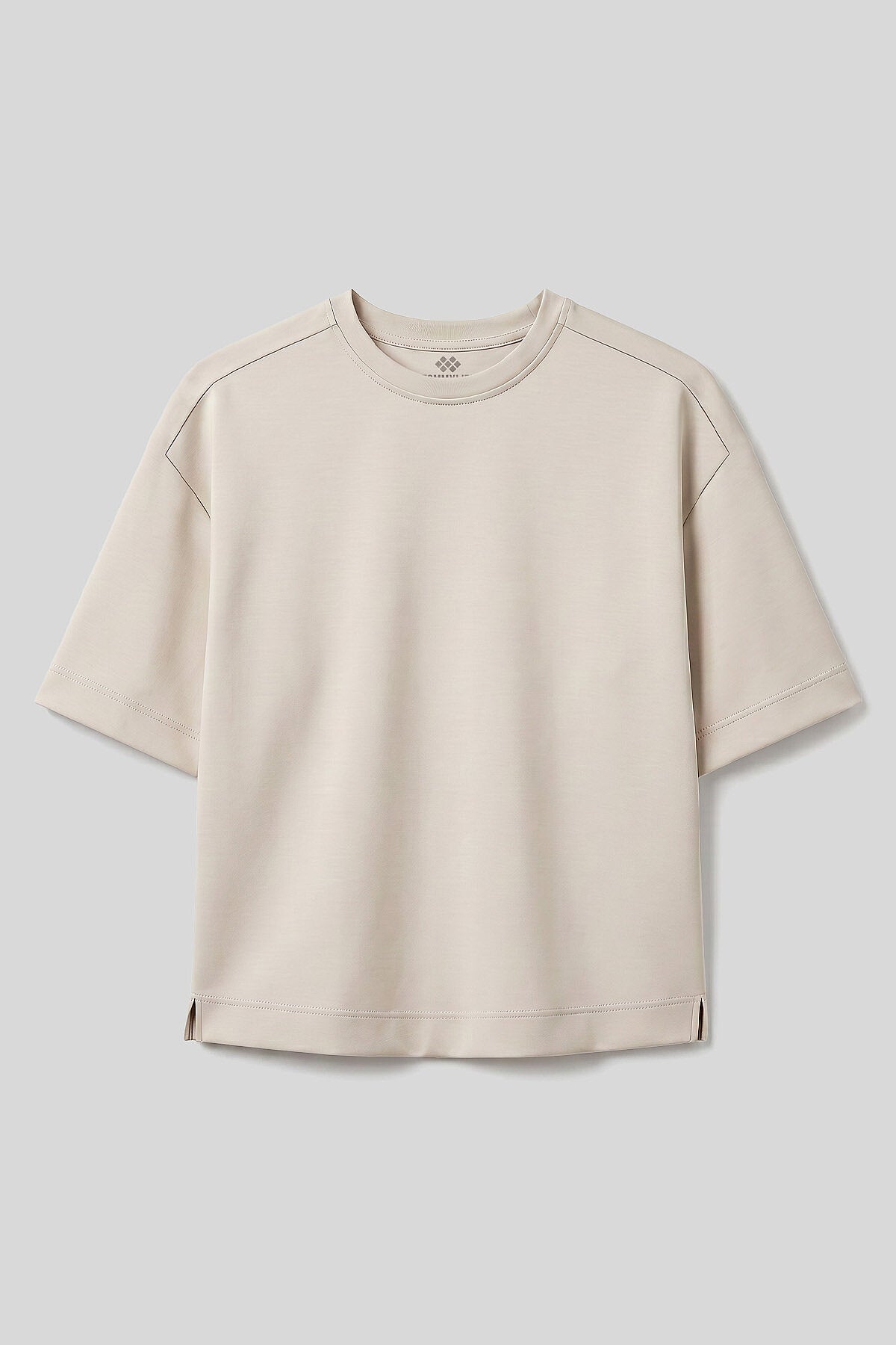 Image of Bej O Yaka Oversize Kısa Kollu Kadın T-Shirt - 97316