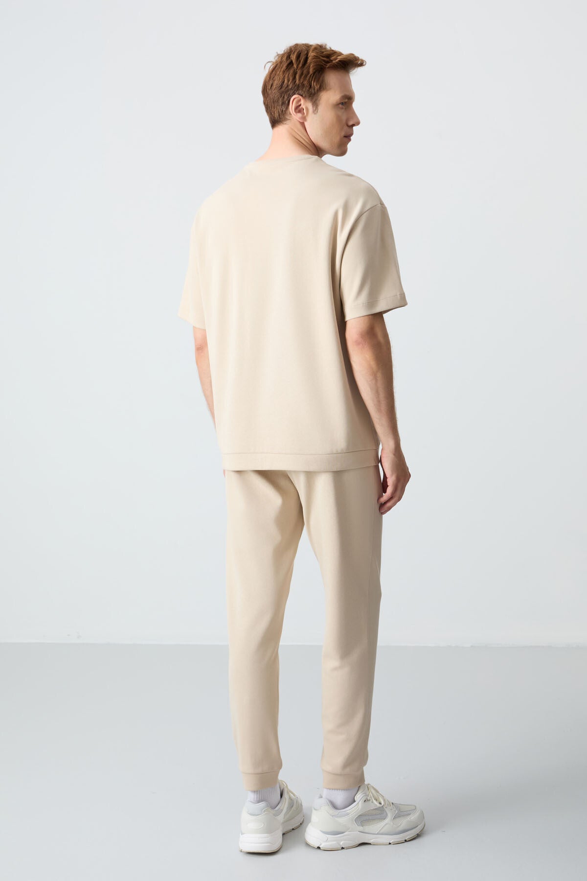 Image of Bej Pamuklu Kalın Yumuşak Dokulu Oversize Fit Basic Erkek Eşofman Takım - 85261