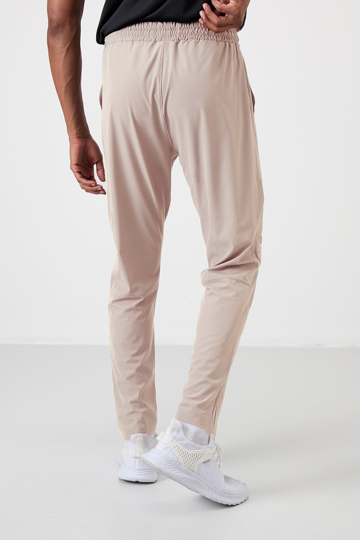 Image of Bej İnce Yumuşak Comfort Fit Erkek Eşofman Alt - 82120