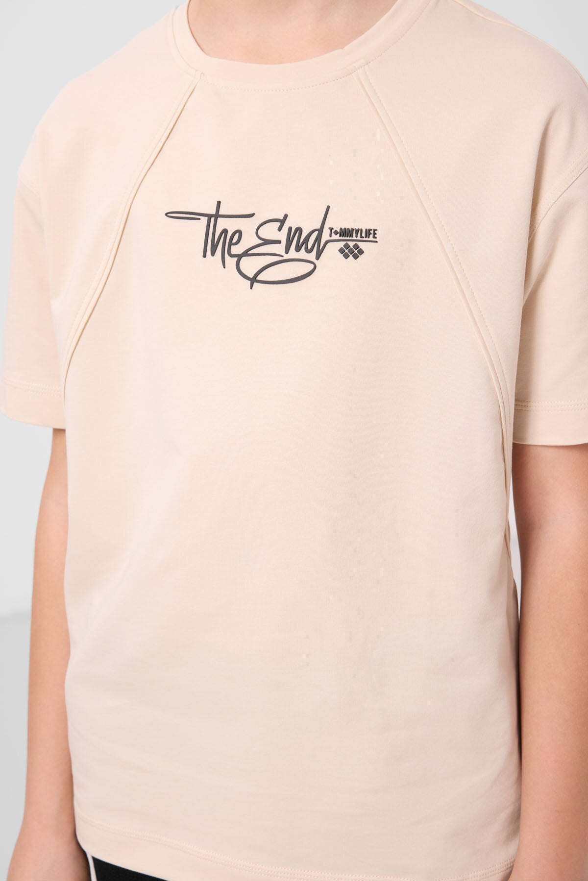 Image of Bej Pamuklu Yumuşak Dokulu Oversize Baskılı Erkek Çocuk T-Shirt - 11285