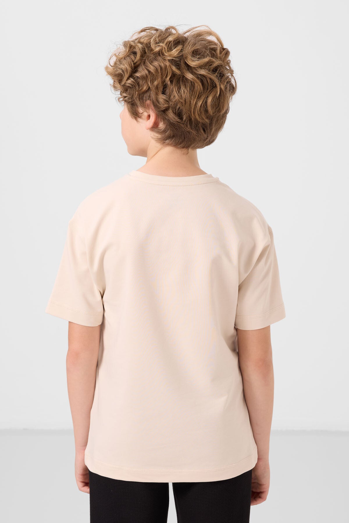 Image of Bej Pamuklu Yumuşak Dokulu Oversize Baskılı Erkek Çocuk T-Shirt - 11285