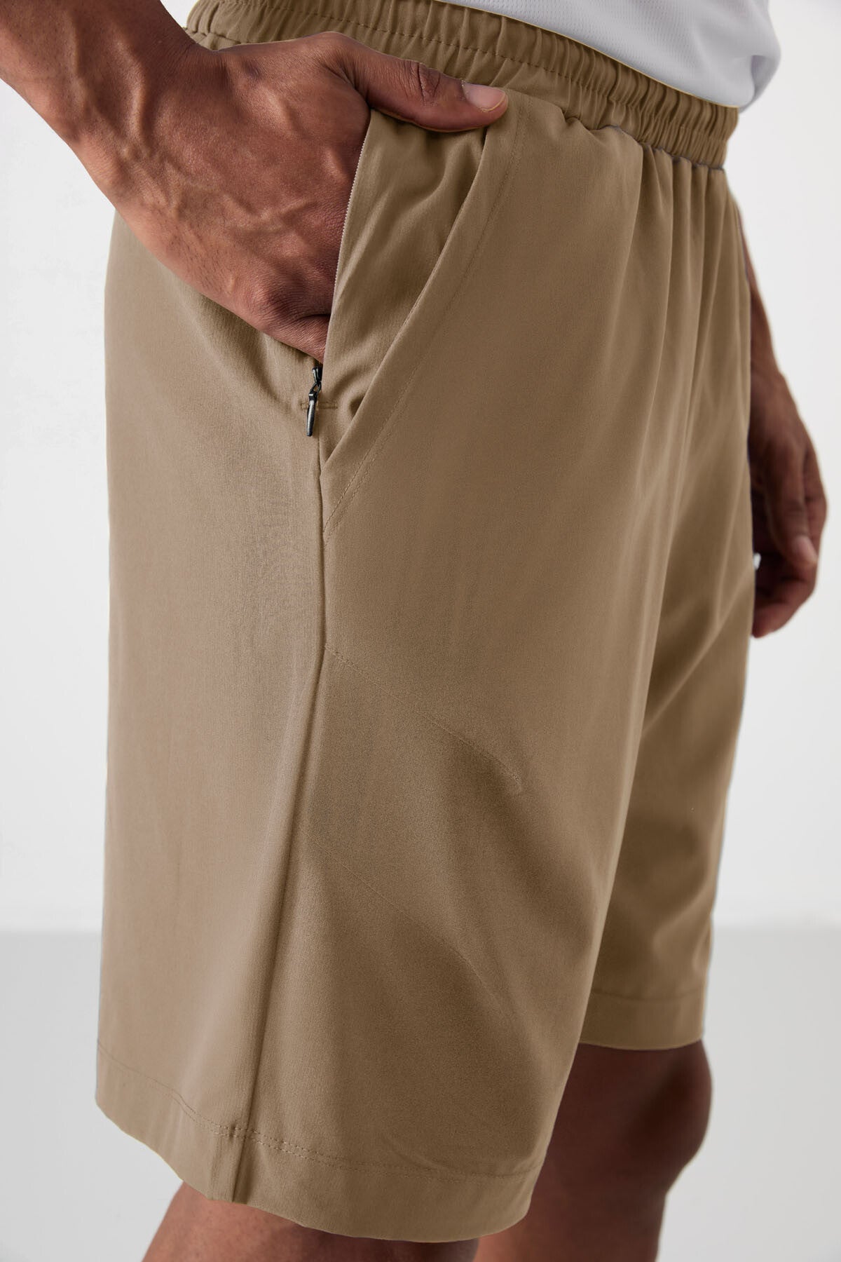 Image of Bej Kalın Yumuşak Comfort Fit Erkek Şort - 81268