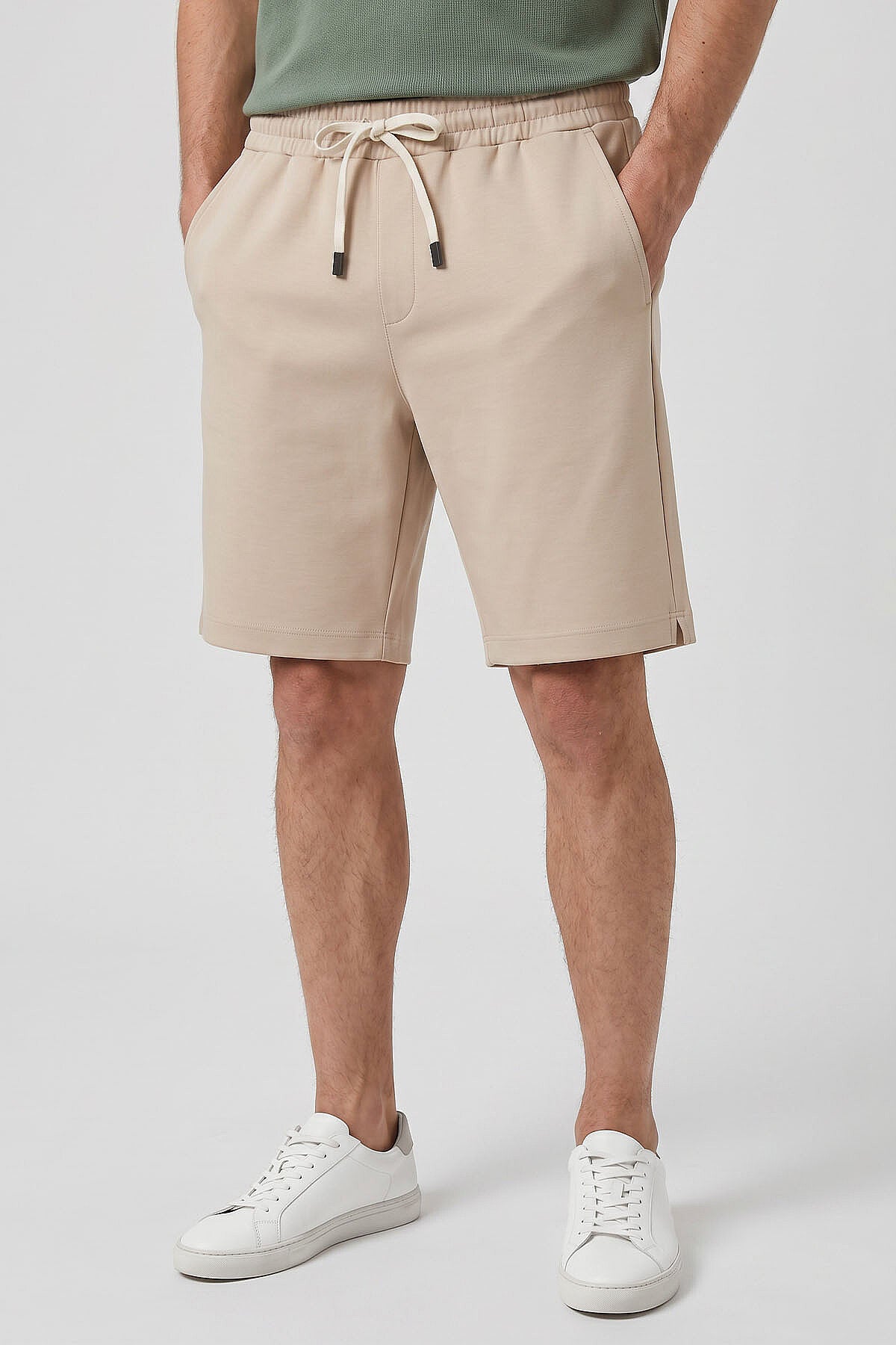 Image of Bej Standart Fit Basic Arka Cepli Erkek Şort - 81314